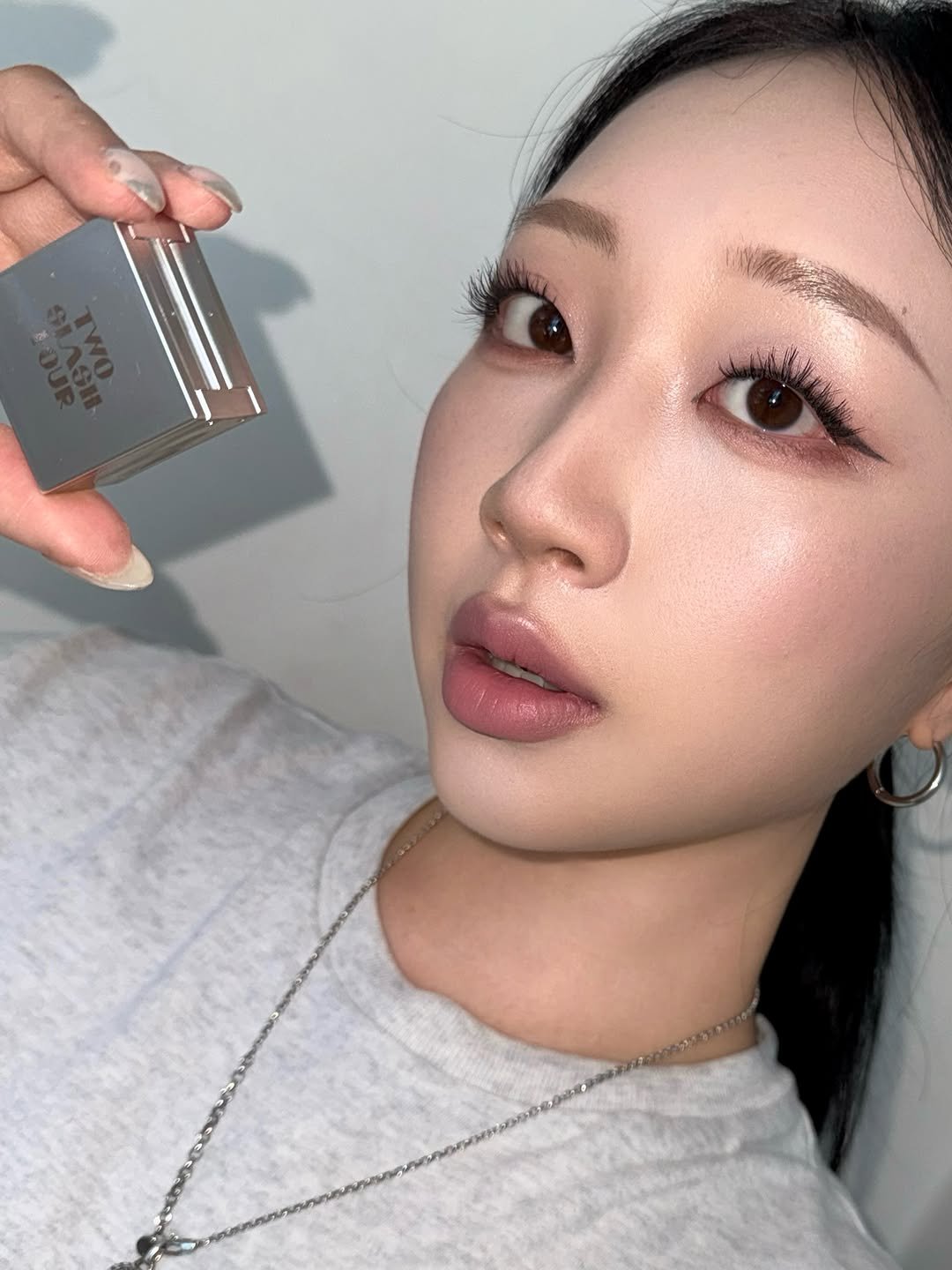 _k_jixxy 게시물 이미지: \ \ ｡*⭒ 쇠맛 두 팔 벌려 환영 ⭒*｡/ / 
요즘 제 메이크업에 필수가 된...