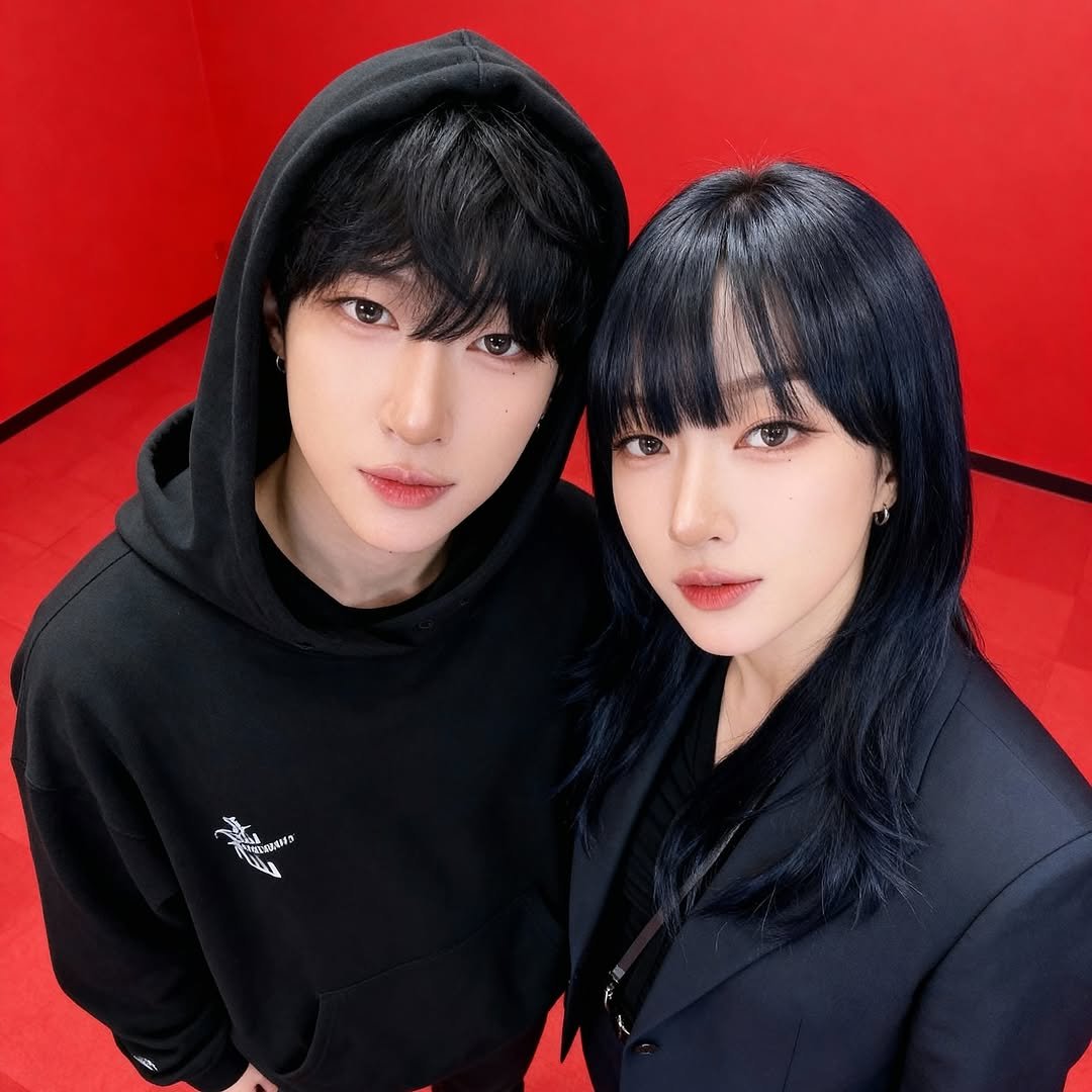 Photo by 쿠빈 KUBIN on September 26, 2025. May be an image of one or more people, bangs, makeup, top and text.