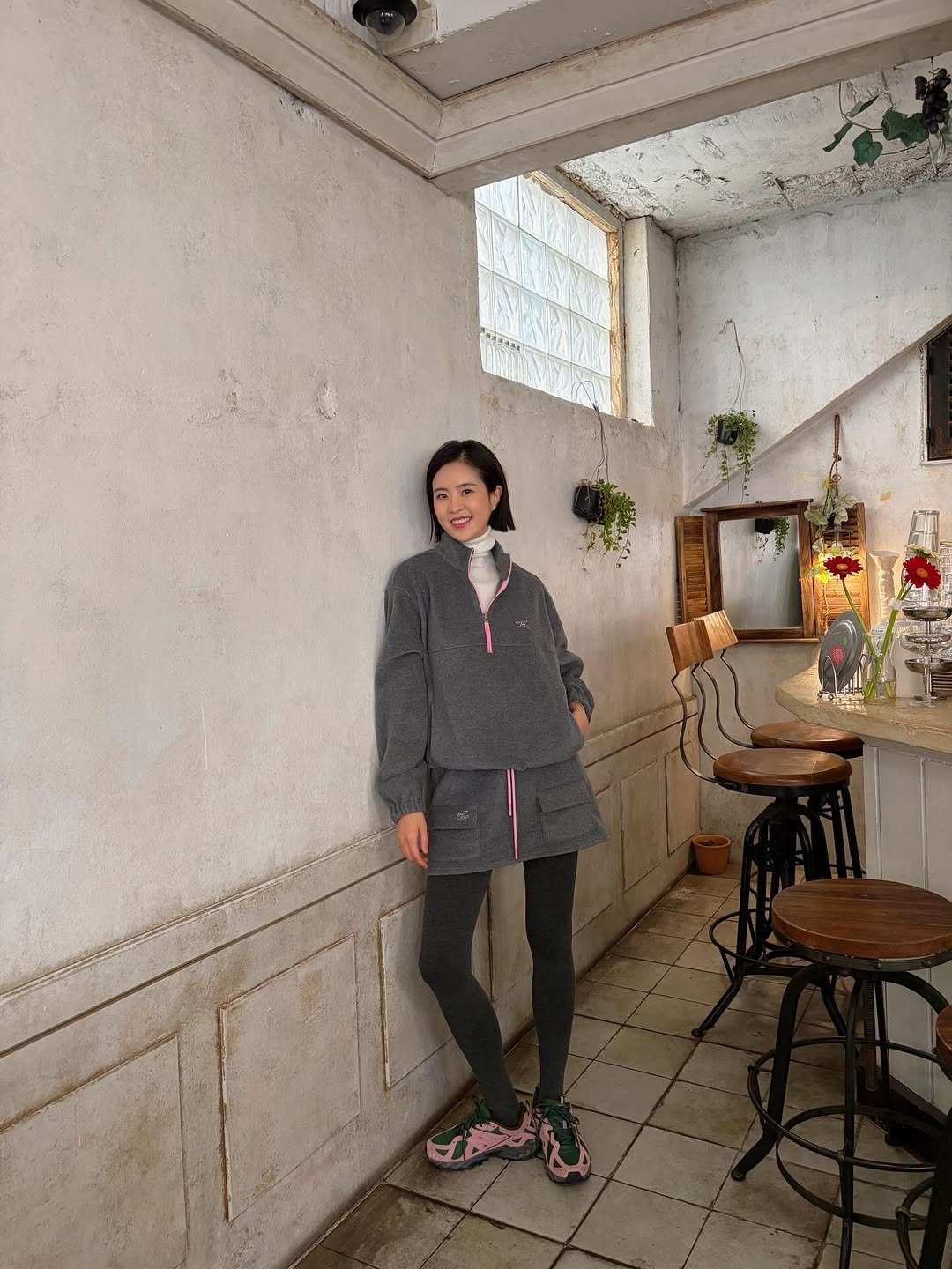 Photo shared by CHOI YEOKYUNG on December 28, 2025 tagging @thetav_official. May be an image of duffle coat, overcoat, wingtip shoes, jacket, suit, blazer and text.