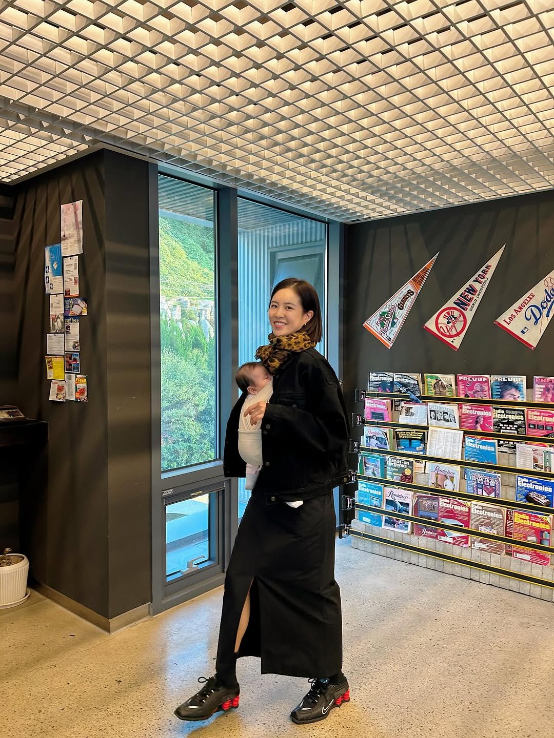 Photo shared by CHOI YEOKYUNG on November 09, 2025 tagging @bowen.official, @bowen.kr, and @mayadidi_official. May be an image of standing, turtleneck and text.