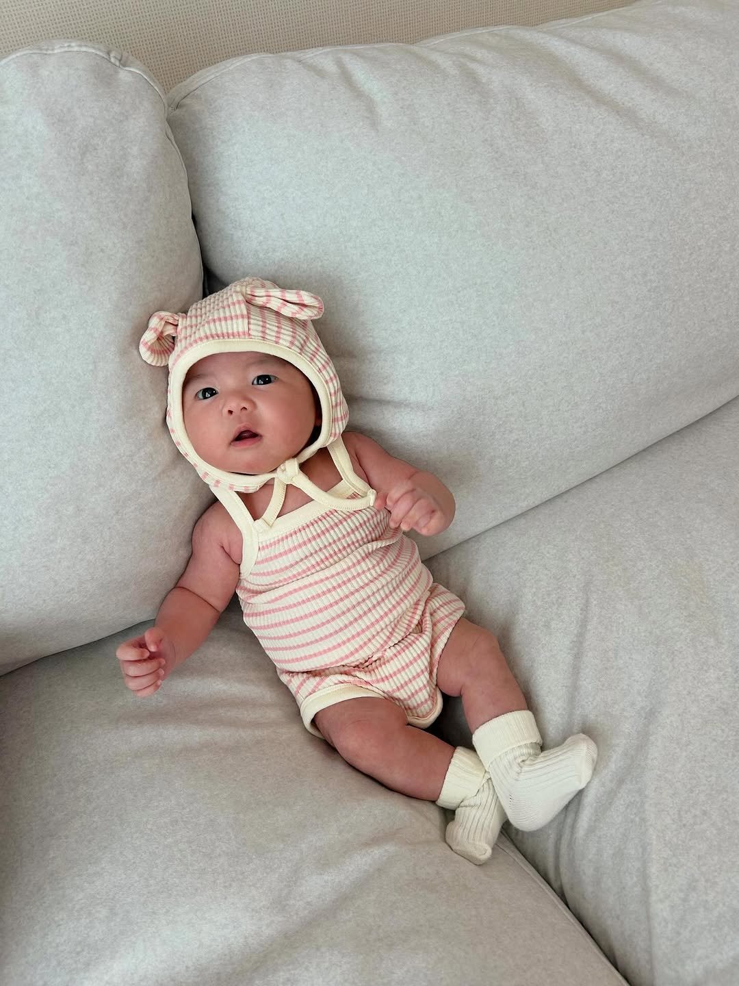 Photo shared by CHOI YEOKYUNG on September 04, 2025 tagging @haye.log_. May be an image of 1 person, baby, hat, knit, crochet and text.