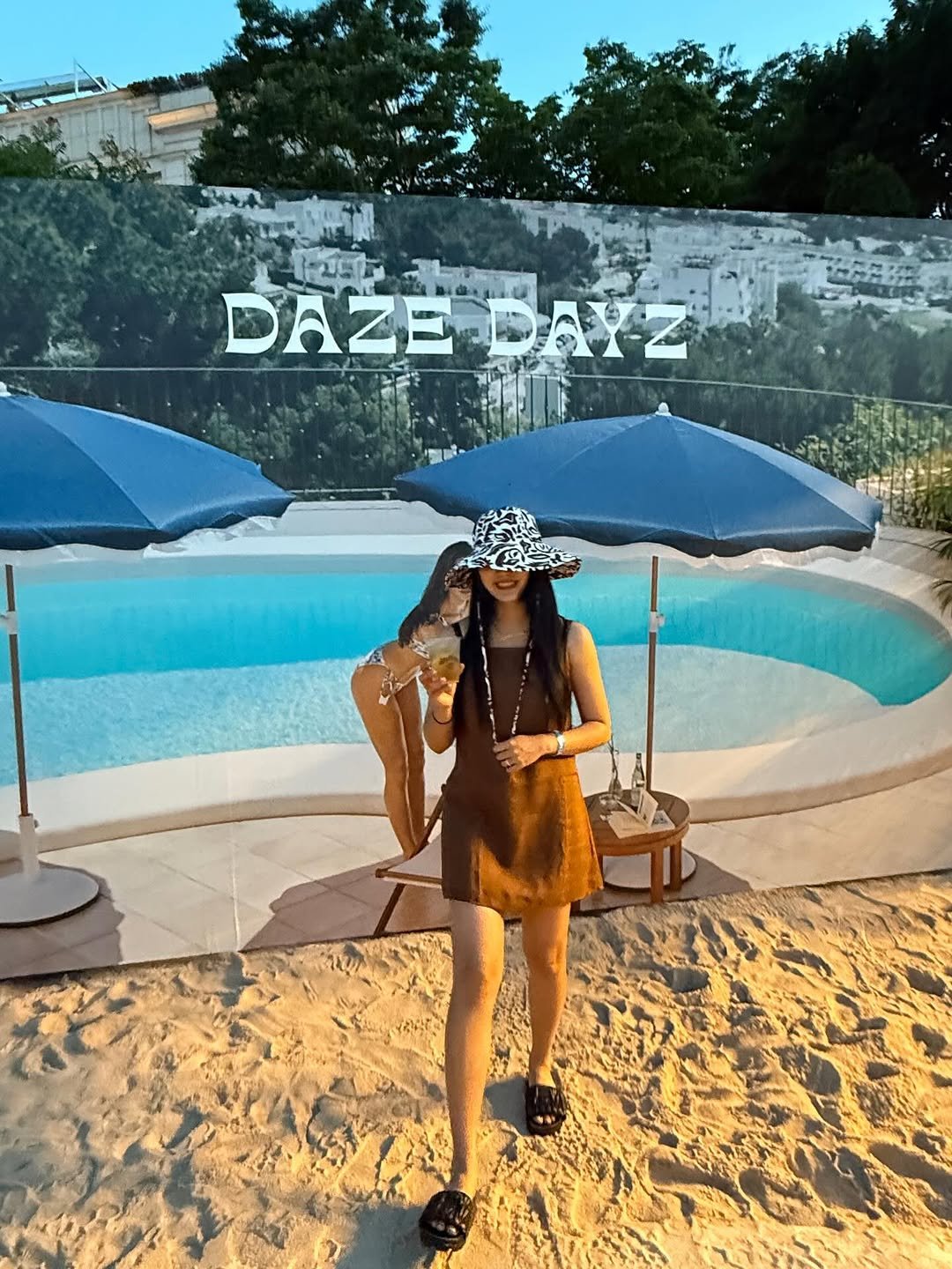 Photo shared by 이주은 on June 26, 2025 tagging @daze_dayz.