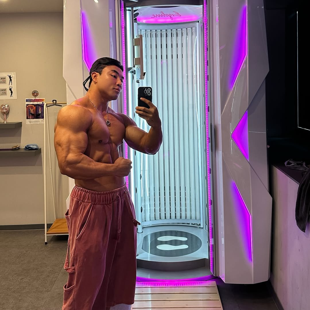 _leejs 게시물 이미지: ☀️다들 여름준비 잘하고계시죠!? 🌊

여름준비의 첫번째는 몸관리부터지만 
또...