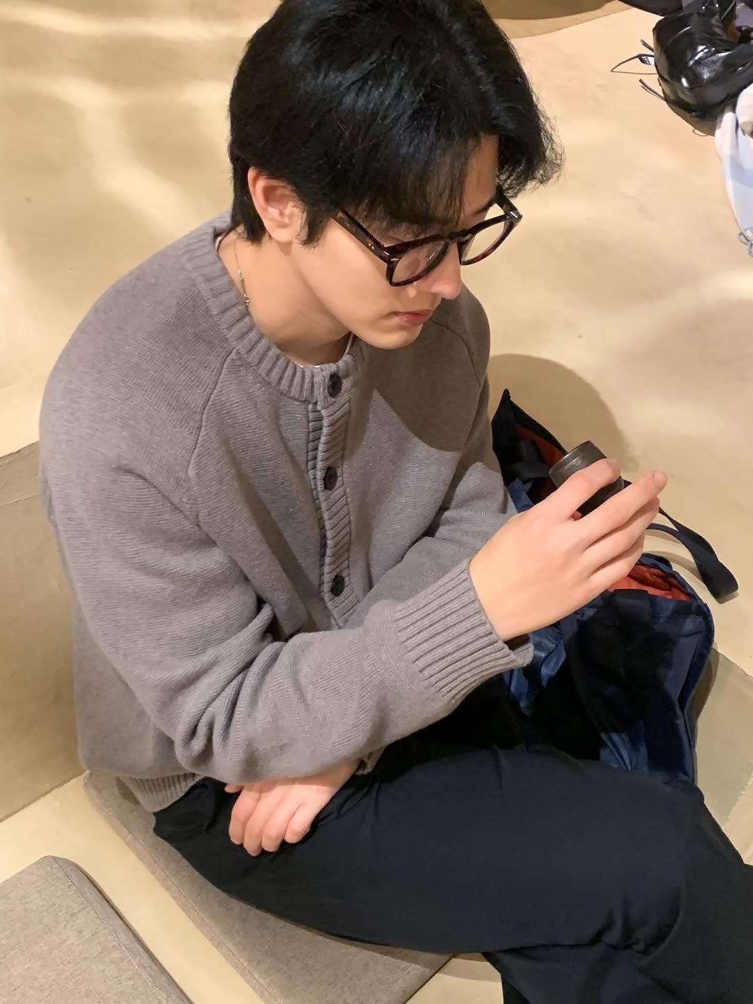 Photo shared by 이승룡 LEESEUNGRYONG on December 14, 2025 tagging @cosstores.