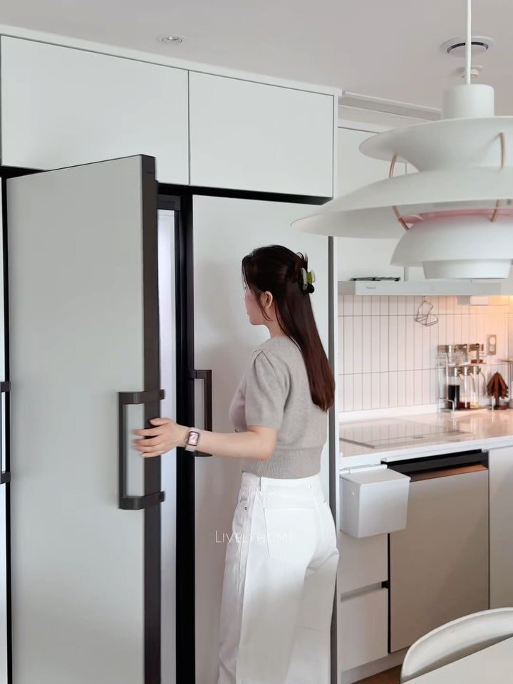 _livelyhome 게시물 이미지: 👉🏻 영상 속 제품은 프로필 링크에서 062 검색하세요:)

깊이가 있어 긴 채소도...