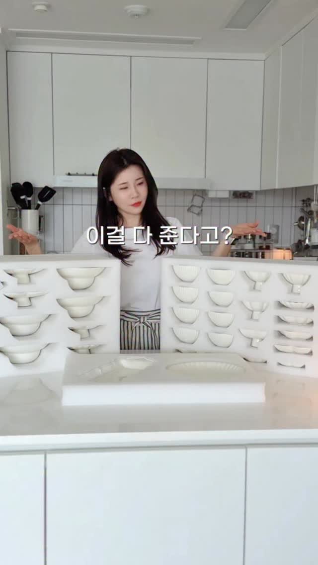 _livelyhome 게시물 이미지: 5월 가격 인상 전, 마지막 공구✨

🌈까사무띠 부케 4인조 33P 세트
📌...