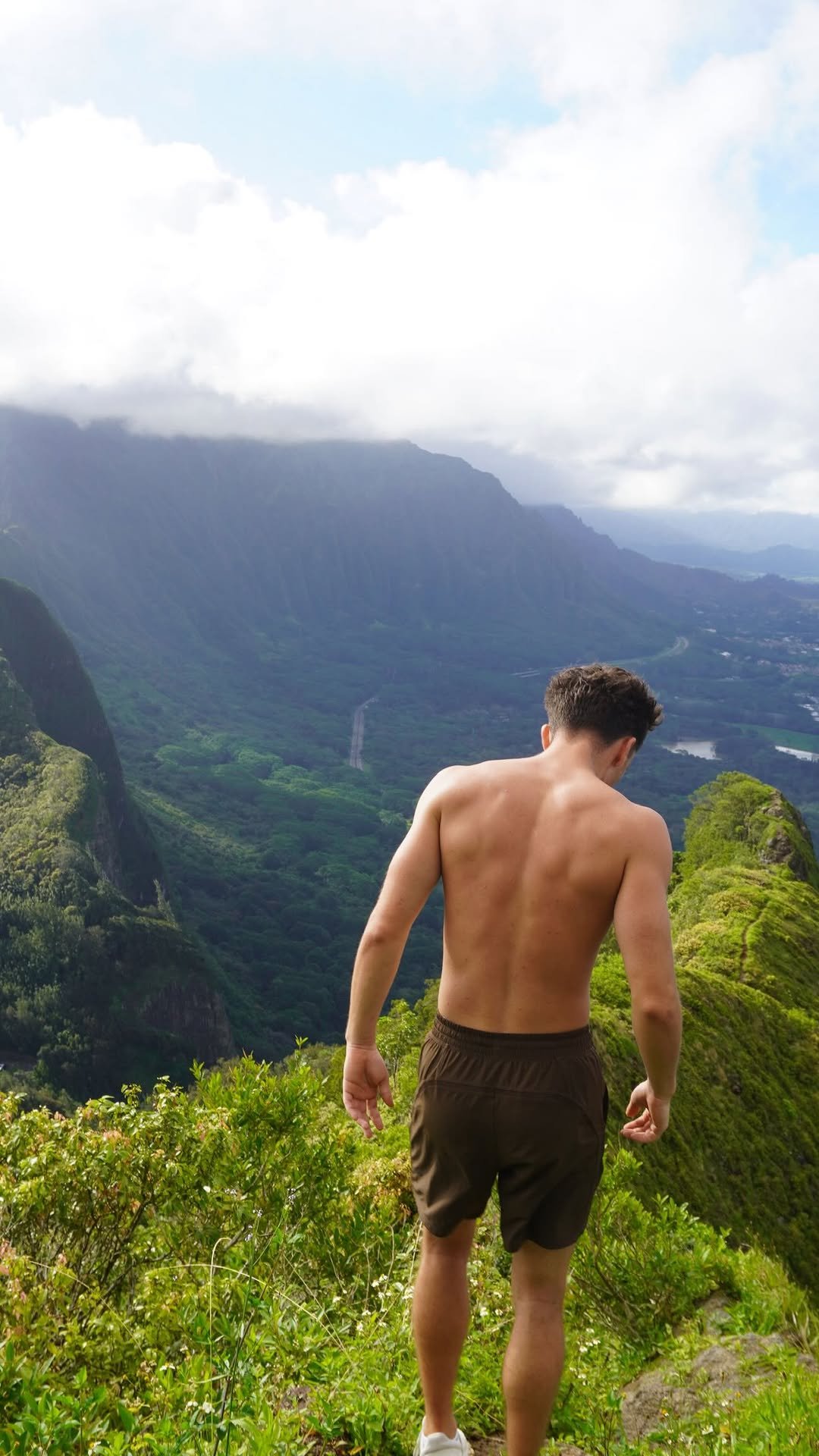 _loganashcraft 게시물 이미지: Just saying…

#hawaii #adventure #goingout...