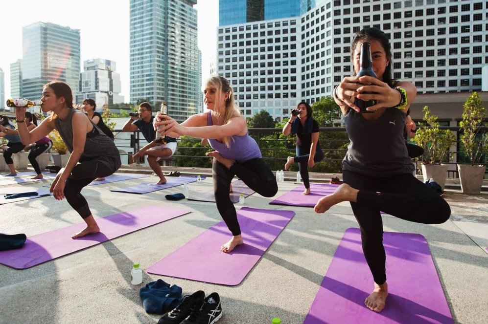 _lucy_yoga 게시물 이미지: Hops United 3 at Ryse Hotel. 🌱🍺

웰니스 프로그램 Yoga...