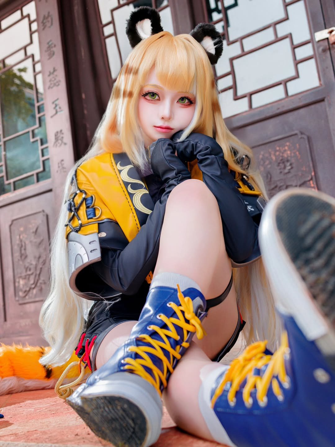 Photo shared by MAYONEZE 마요네즈 on February 03, 2026 tagging @d0pdop2. May be an anime-style image of one or more people, makeup, costume and text.