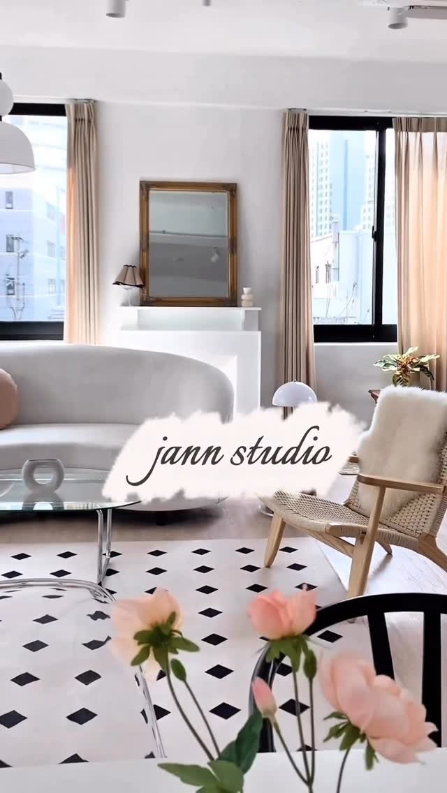 _mmmvely 게시물 이미지: 1만원대 동대문 자연광 렌탈스튜디오 제이안스튜디오입니다.

저는 직업이 아나운서인데...