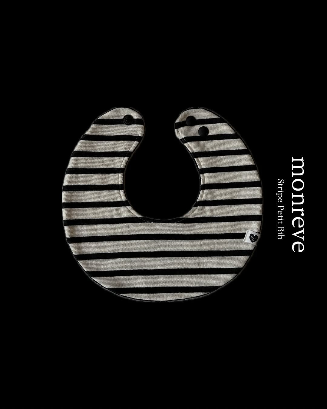 Photo by 𝐦𝐨𝐧𝐫𝐞𝐯𝐞 몽레브 on November 09, 2025. May be a black-and-white image of poster, stripes and text that says 'ഫയിയത Stripe Petit Stripe StripePetitBil Bib monreve'.