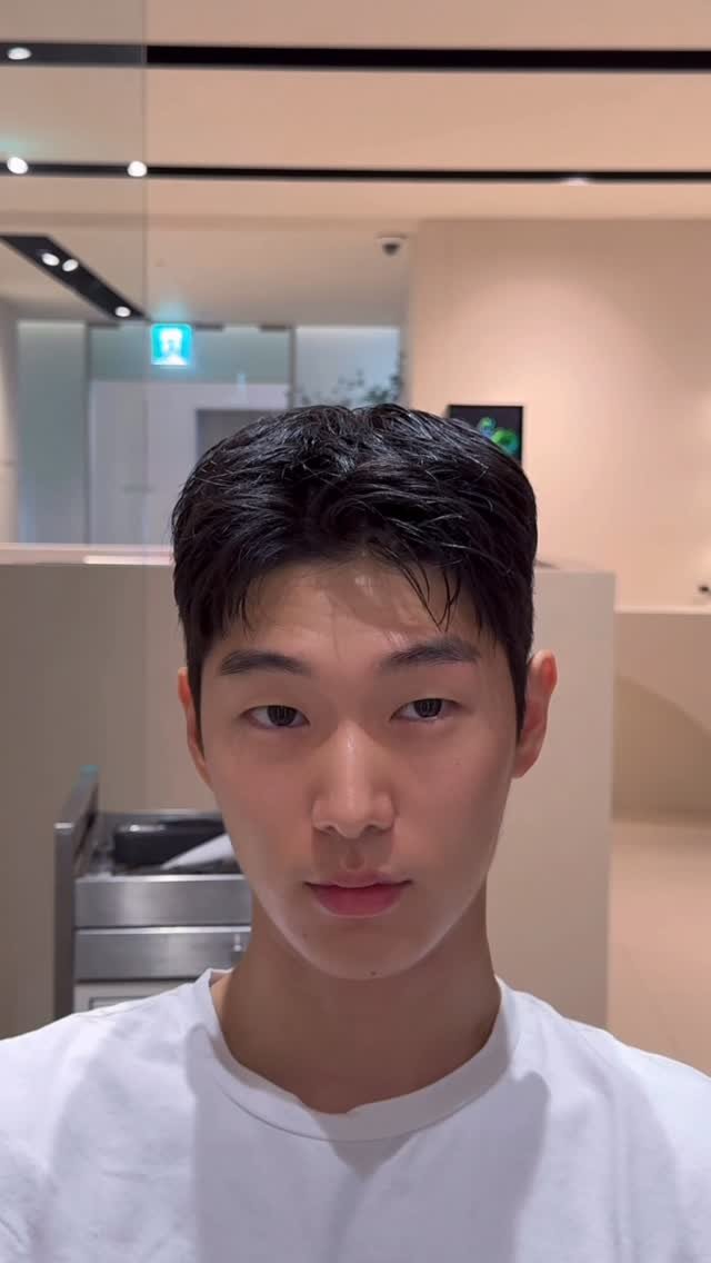 _mtaeho 게시물 이미지: 짧지만 강렬한 변신 
당신만의 무드를 완성해드립니다.

준오헤어...