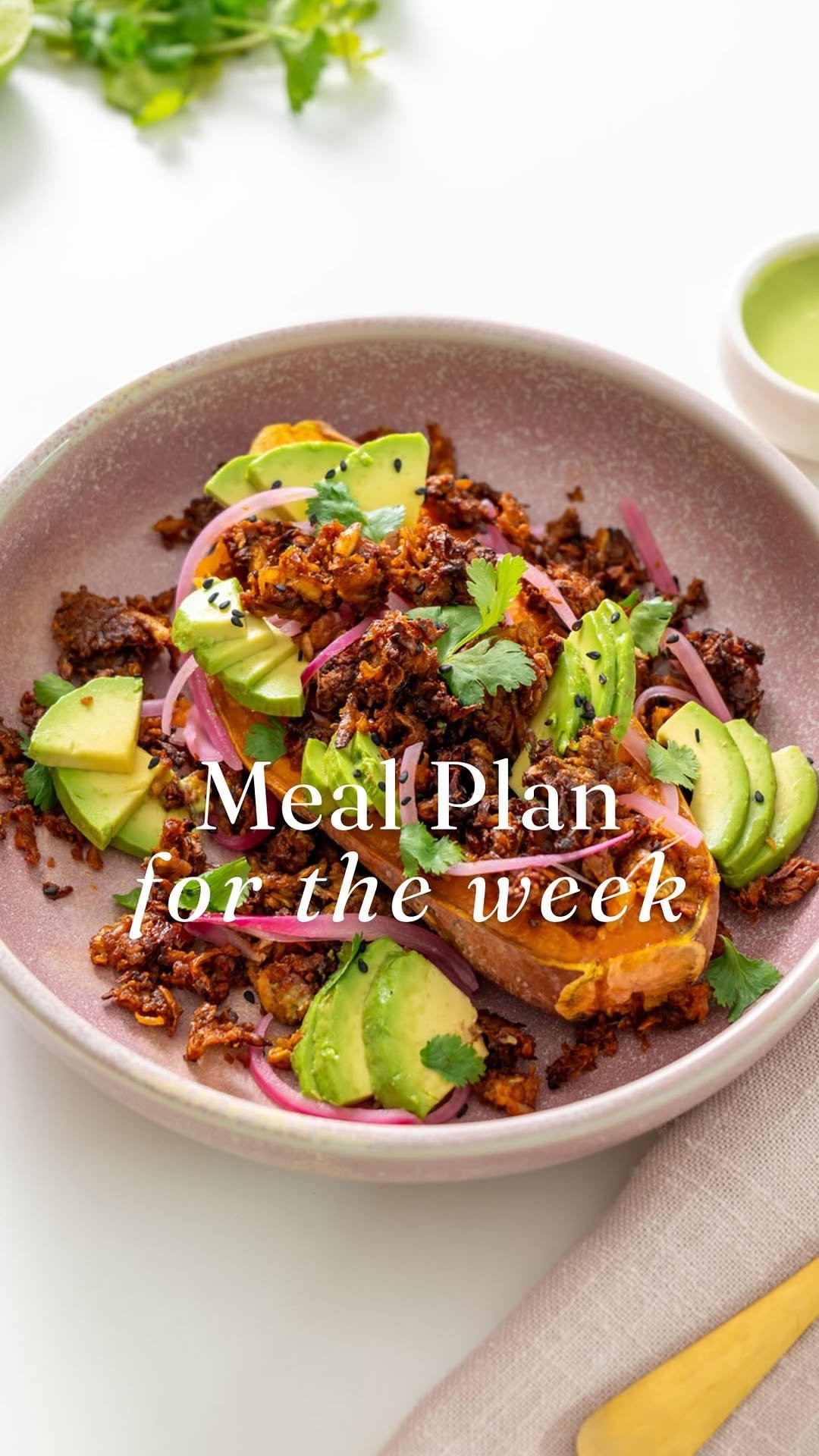 _plantbaes_ 게시물 이미지: As a nutritionist, these are the high-protein...
