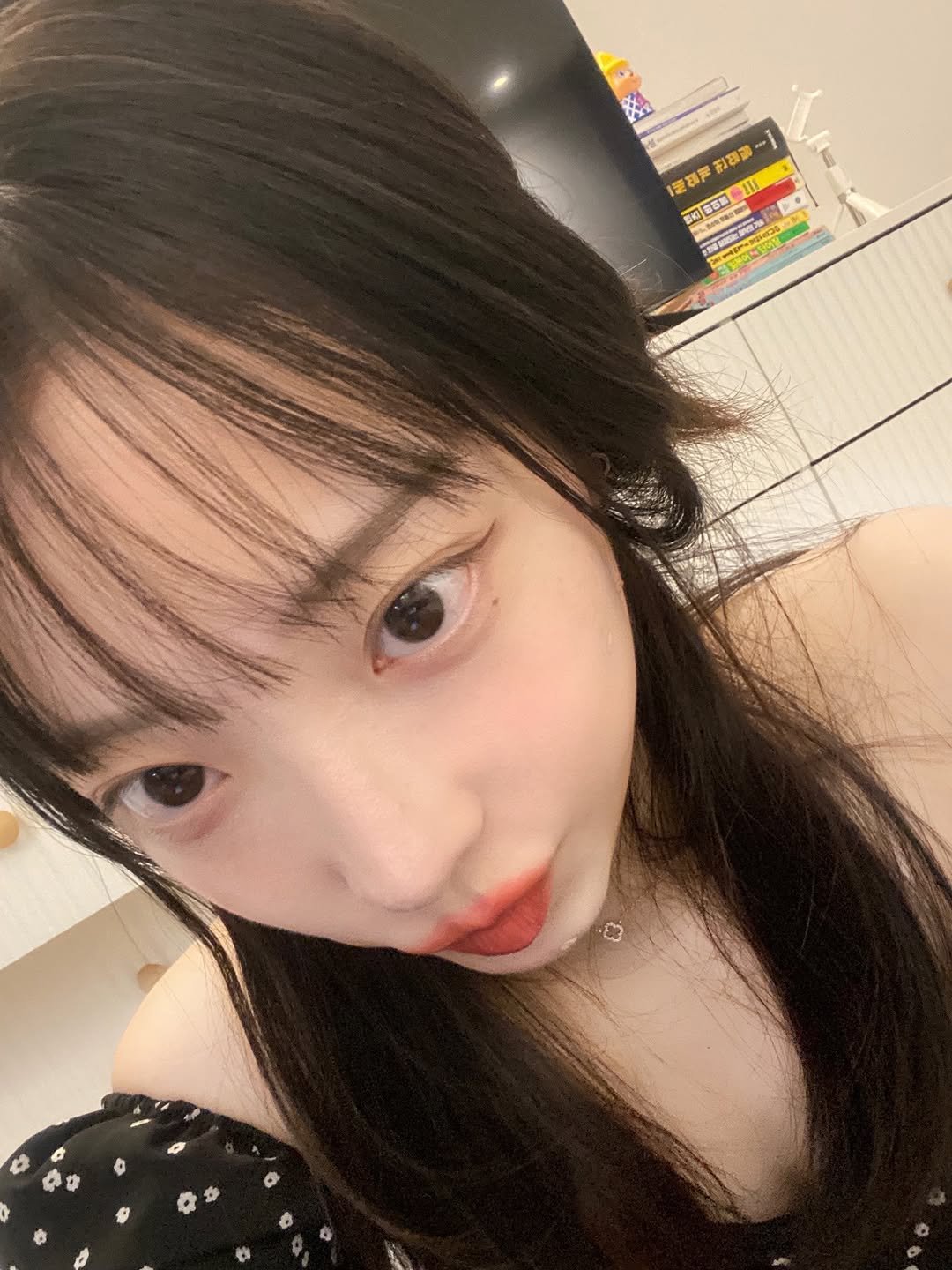 Photo by 고 은 [Go Eun] on August 19, 2025. May be a selfie of 1 person, hair and text.