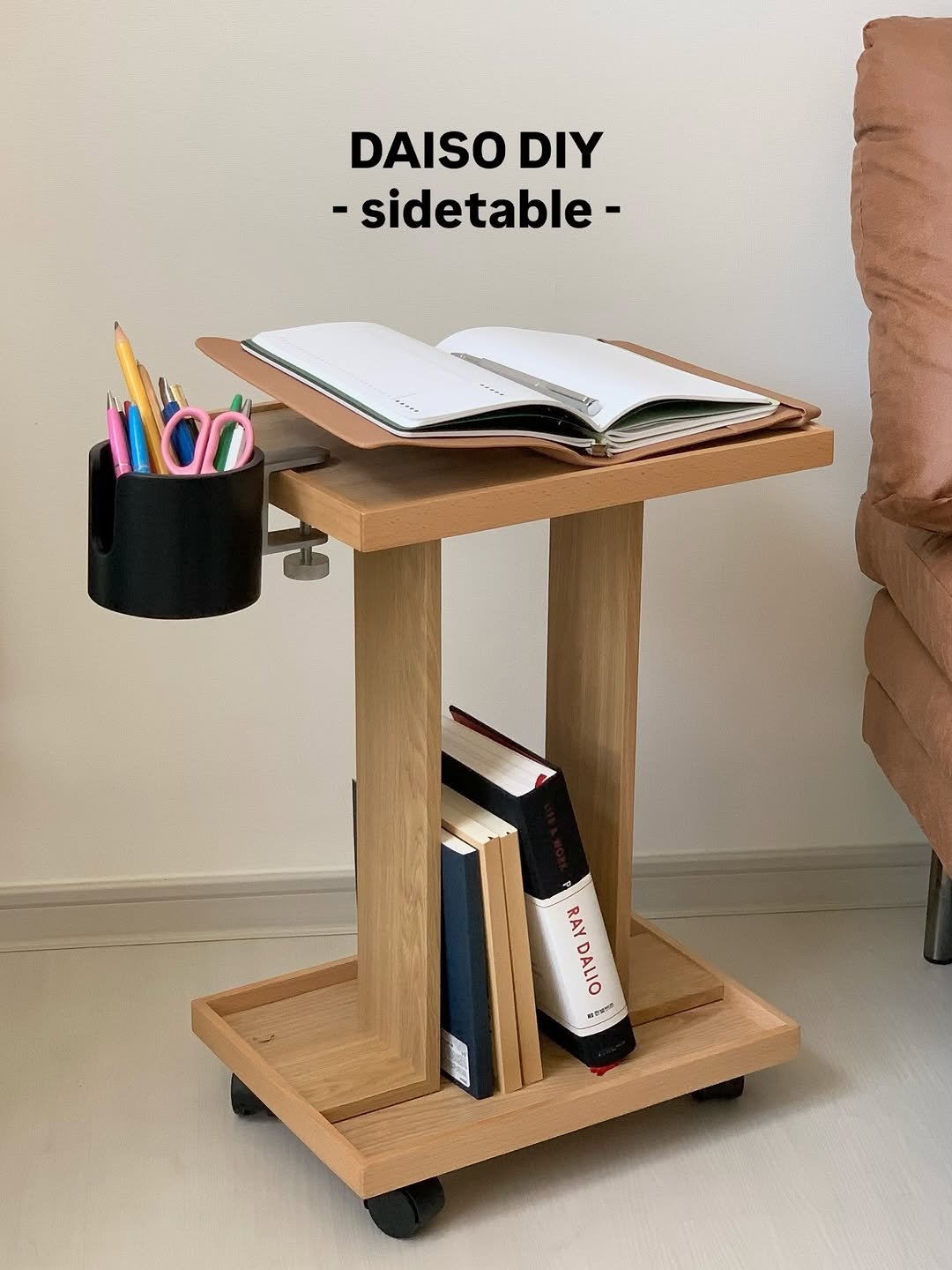 Photo shared by 리뷰톡ㅣHOME•OFFICE on July 27, 2025 tagging @daisolife. May be an image of ‎desk, step stool, rack and ‎text that says '‎DAISO DIY -sidetable- 1lo0 03 RAY DALIO መይማርያ 우한다 קוציה‎'‎‎.