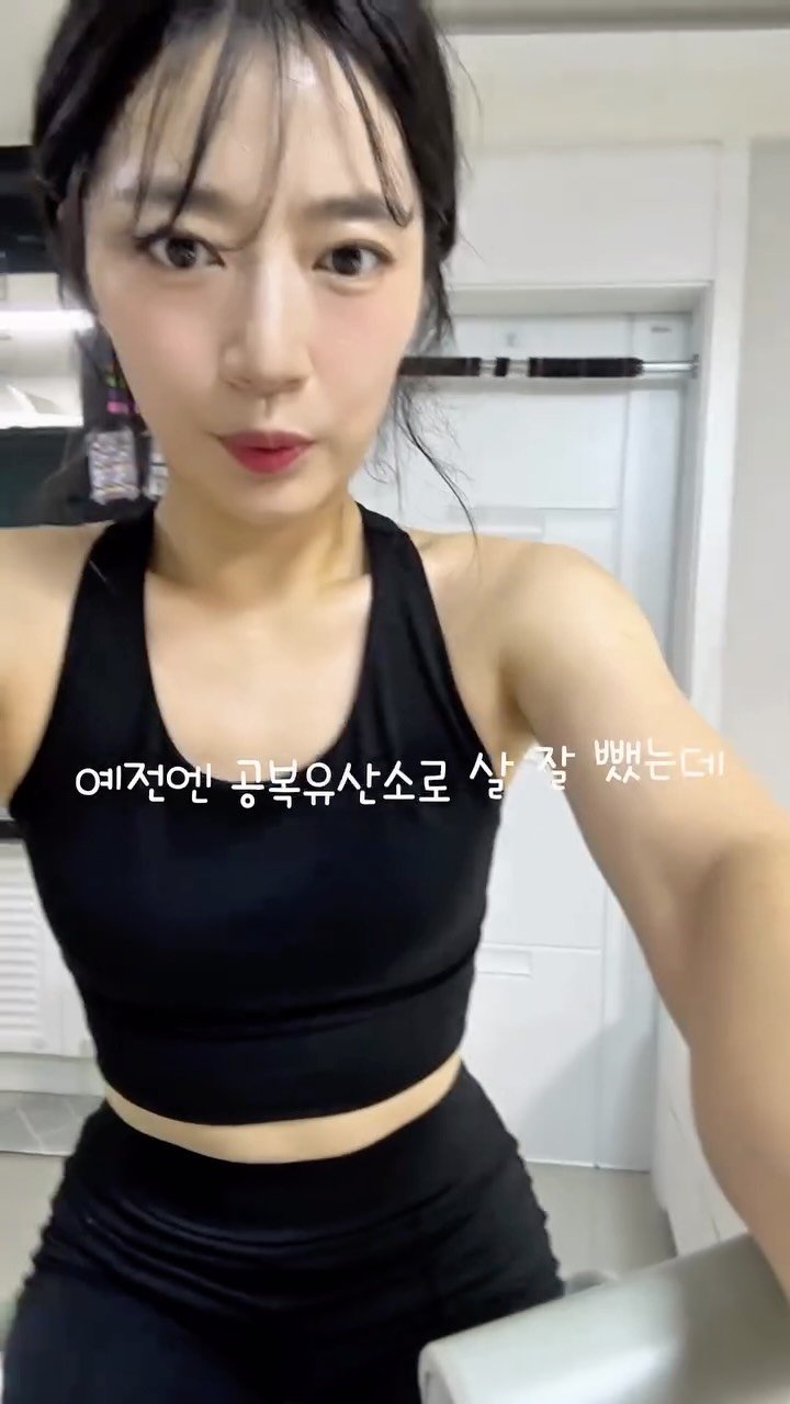 _rimply 게시물 이미지: 🔥운동은 뭐다?????🔥

장비빨이다 ㅋㅋㅋㅋㅋㅋ
사실 식단이8할이라는거 너무나...