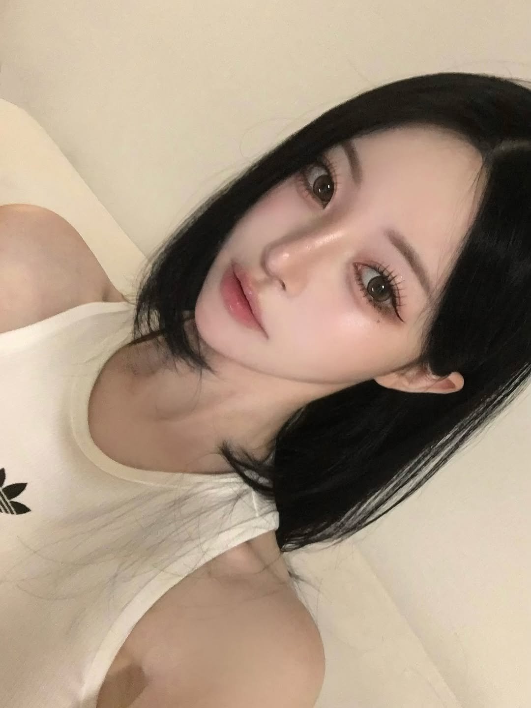 Photo by 주연 on September 20, 2025. May be a selfie of one or more people, makeup, hair and text.