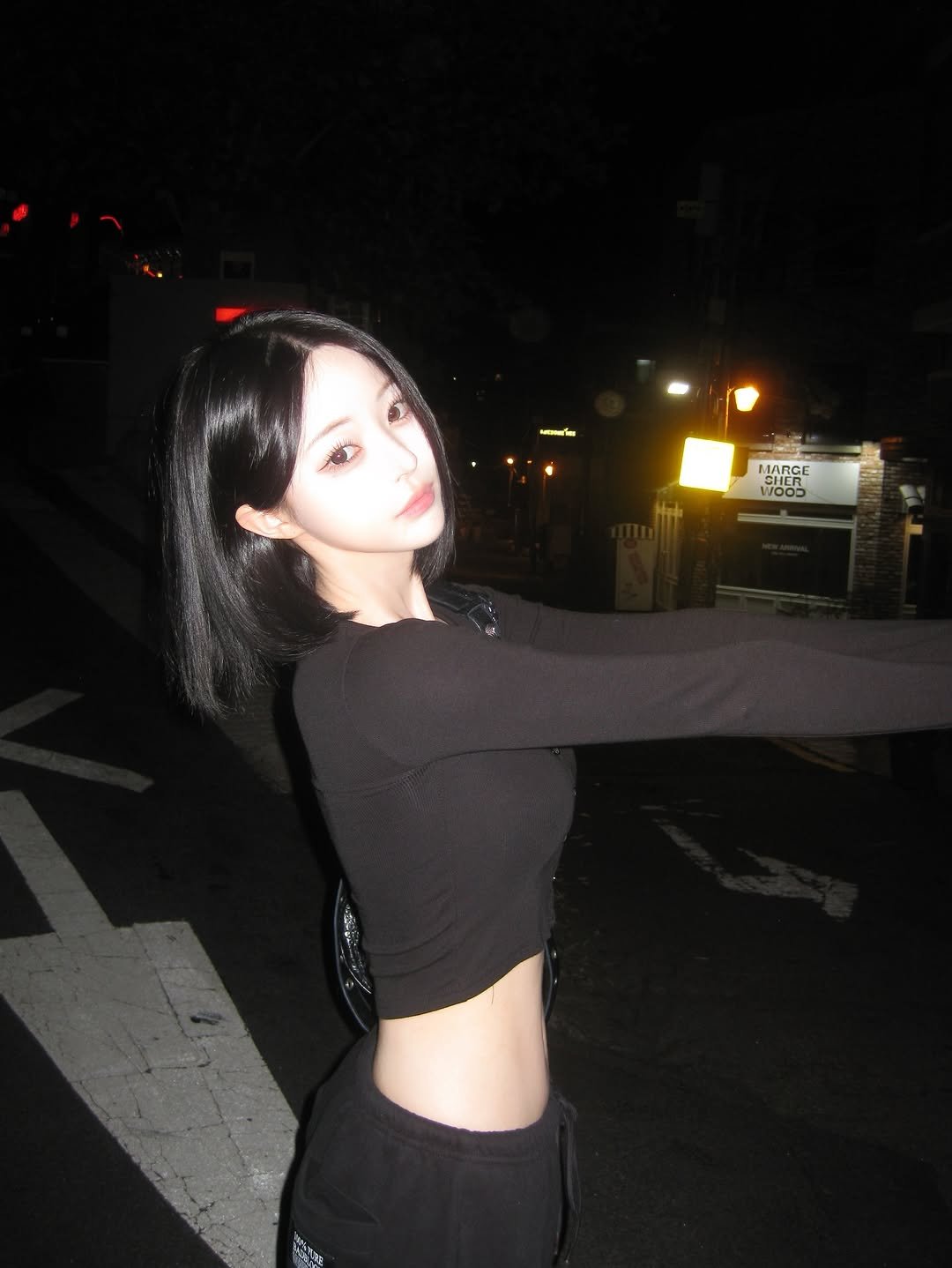 Photo shared by 주연 on September 28, 2025 tagging @xxkyu_, @yeon_s_, @dauspice, and @highly_clinic_official. May be an image of one or more people, hair, top, miniskirt, street and text.