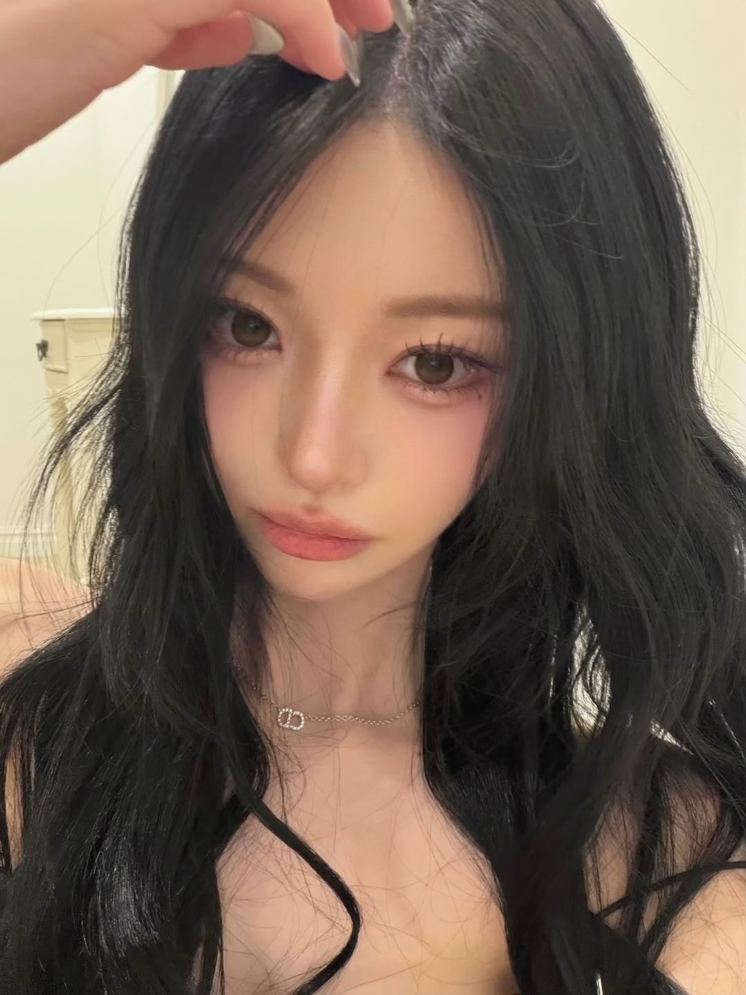 Photo by 주연 on February 12, 2026. May be an image of one or more people, hair and text.