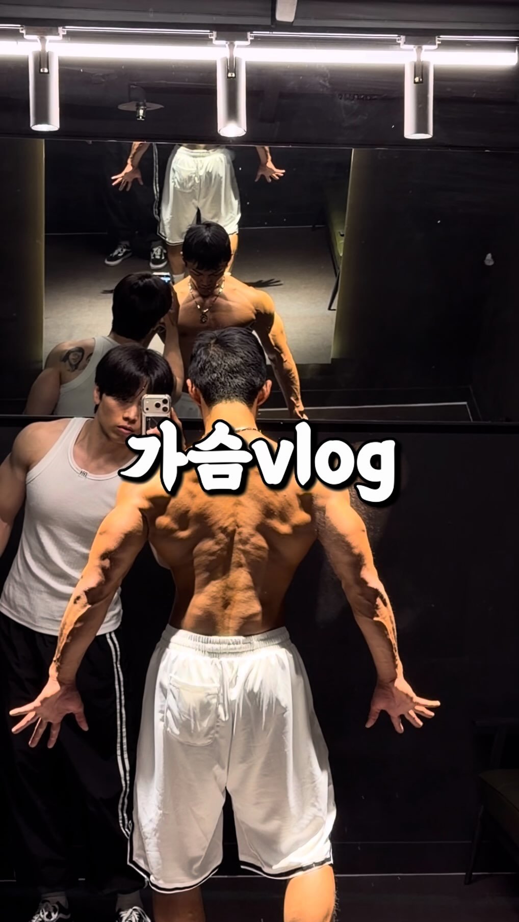 _seop_0 게시물 이미지: 그냥저냥 가슴운동 브이로그

#가슴운동#브이로그#vlog