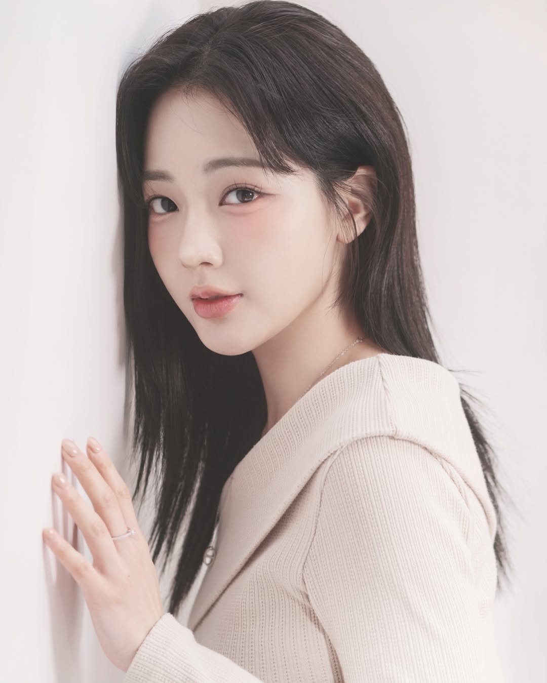 Photo shared by 김소은 𝐒𝐨 𝐄𝐮𝐧 𝐊𝐢𝐦 on January 16, 2025 tagging @yue.yeong.