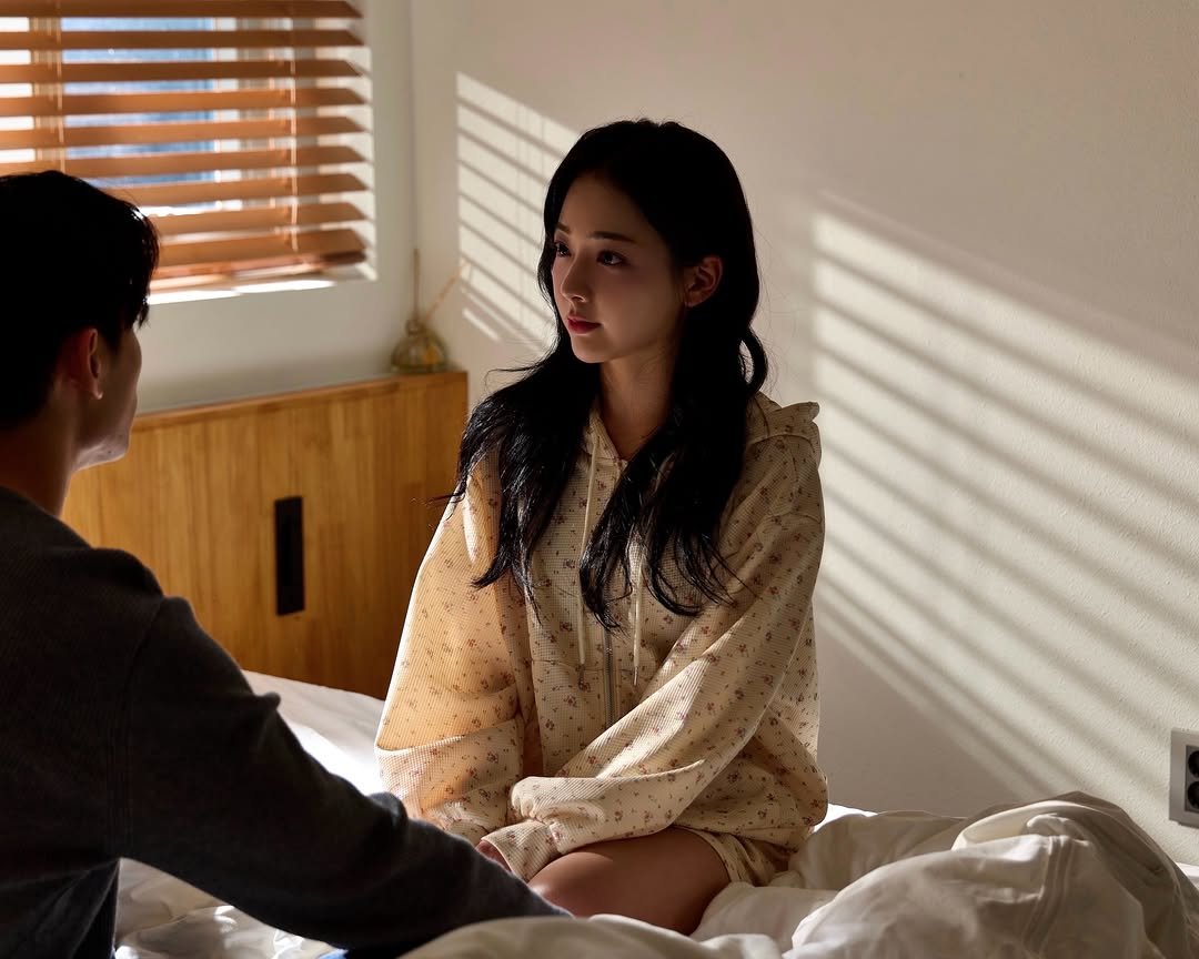 Photo by 김소은 𝐒𝐨 𝐄𝐮𝐧 𝐊𝐢𝐦 on January 24, 2026. May be an image of one or more people and text.