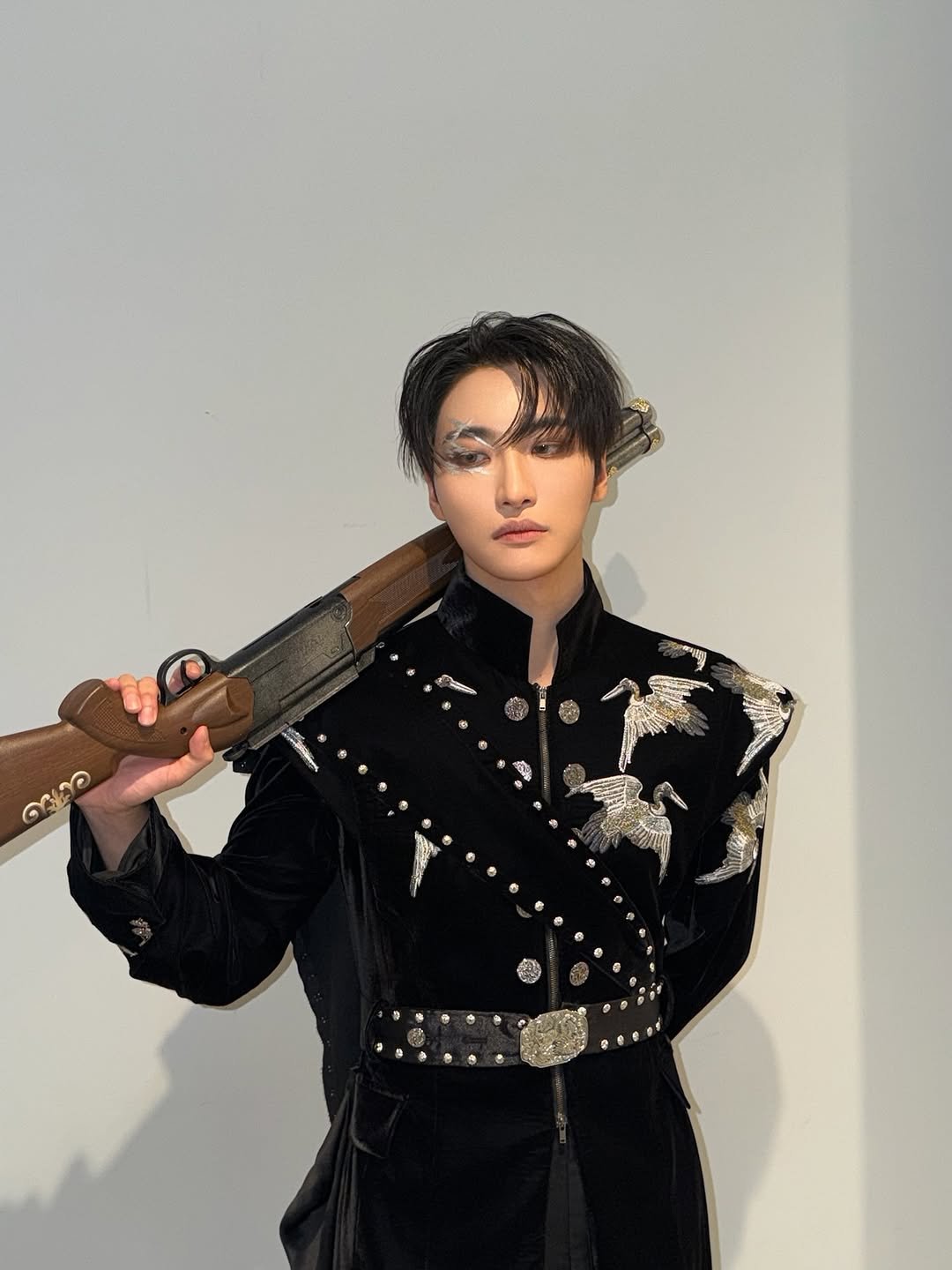 Photo by SEONGHWA on December 28, 2025. May be an image of bolo tie, costume and text.