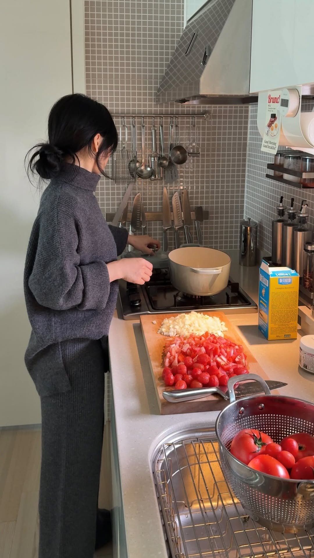 _thisisnini 게시물 이미지: Happy last day of 2025！✨🫕🏠

2025년 마지막 날도 
행복이...