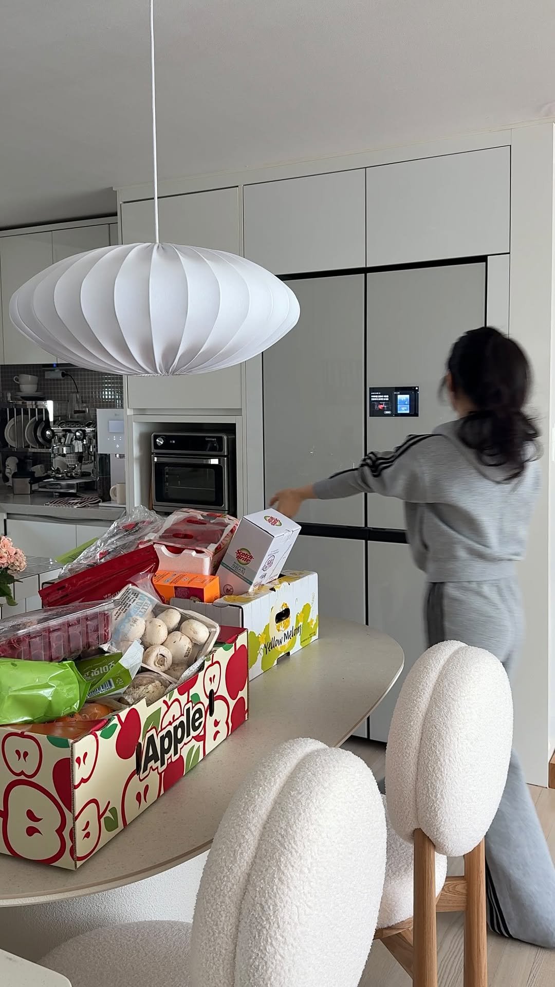 _thisisnini 게시물 이미지: #weekendvibes 

오랜만에 맞은 주말
한동안 비어 있던 냉장고를 드디어 채웠어요