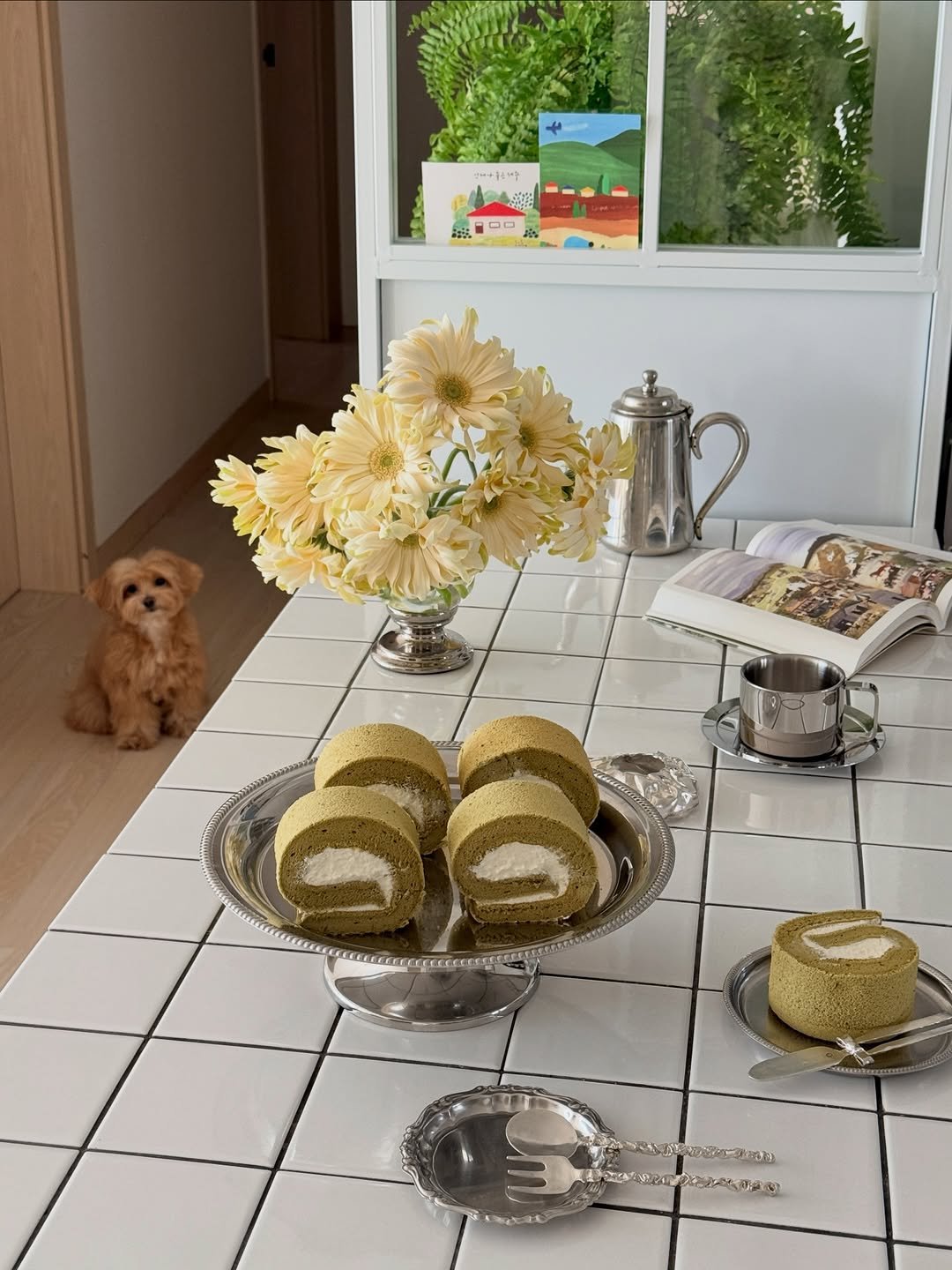 Photo by nini♡ on January 10, 2026. May be an image of kitchenware, tablecloth, dining table and text.