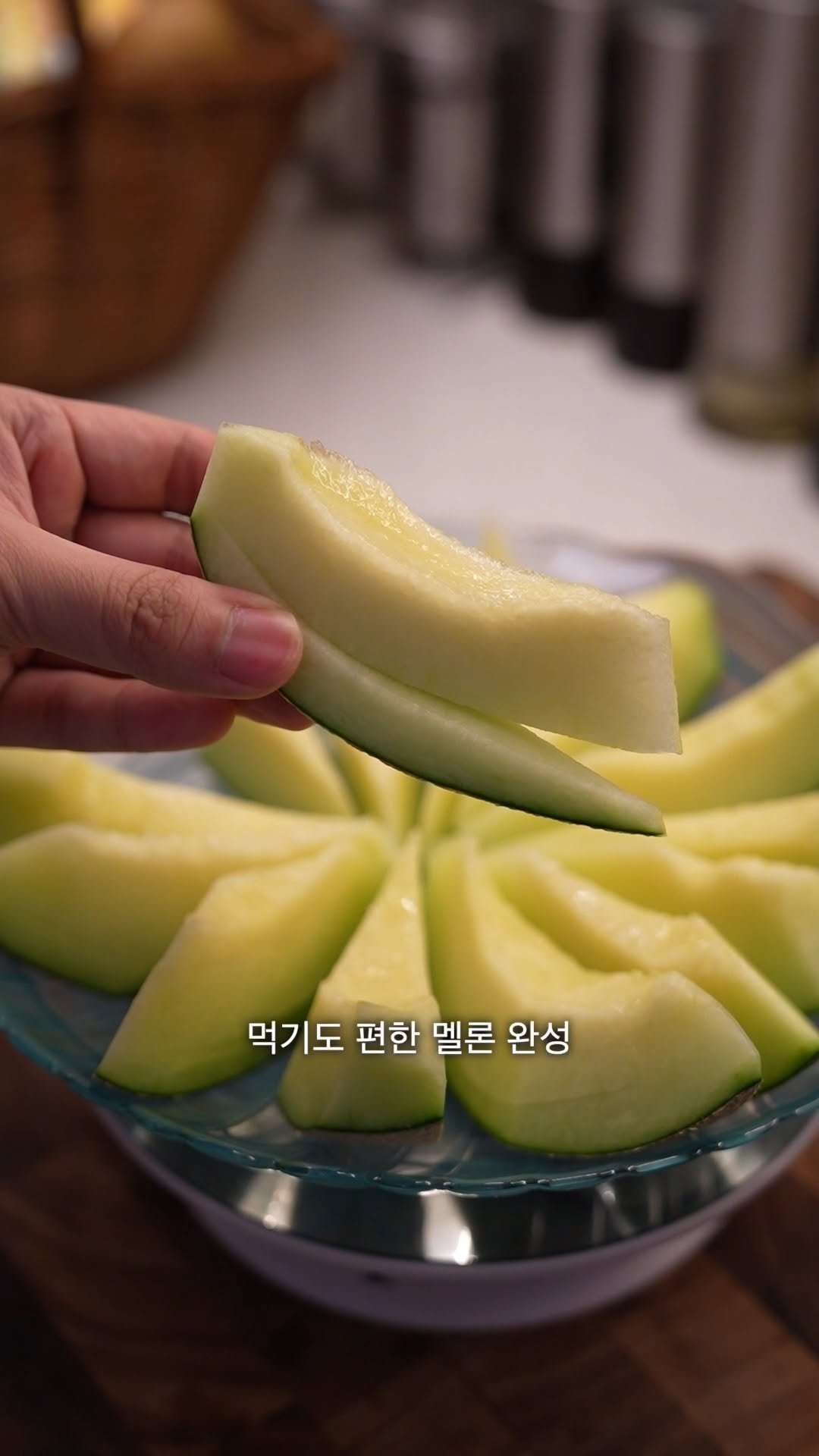 _xinhann 게시물 이미지: 과일을 있어보이게 먹는 법