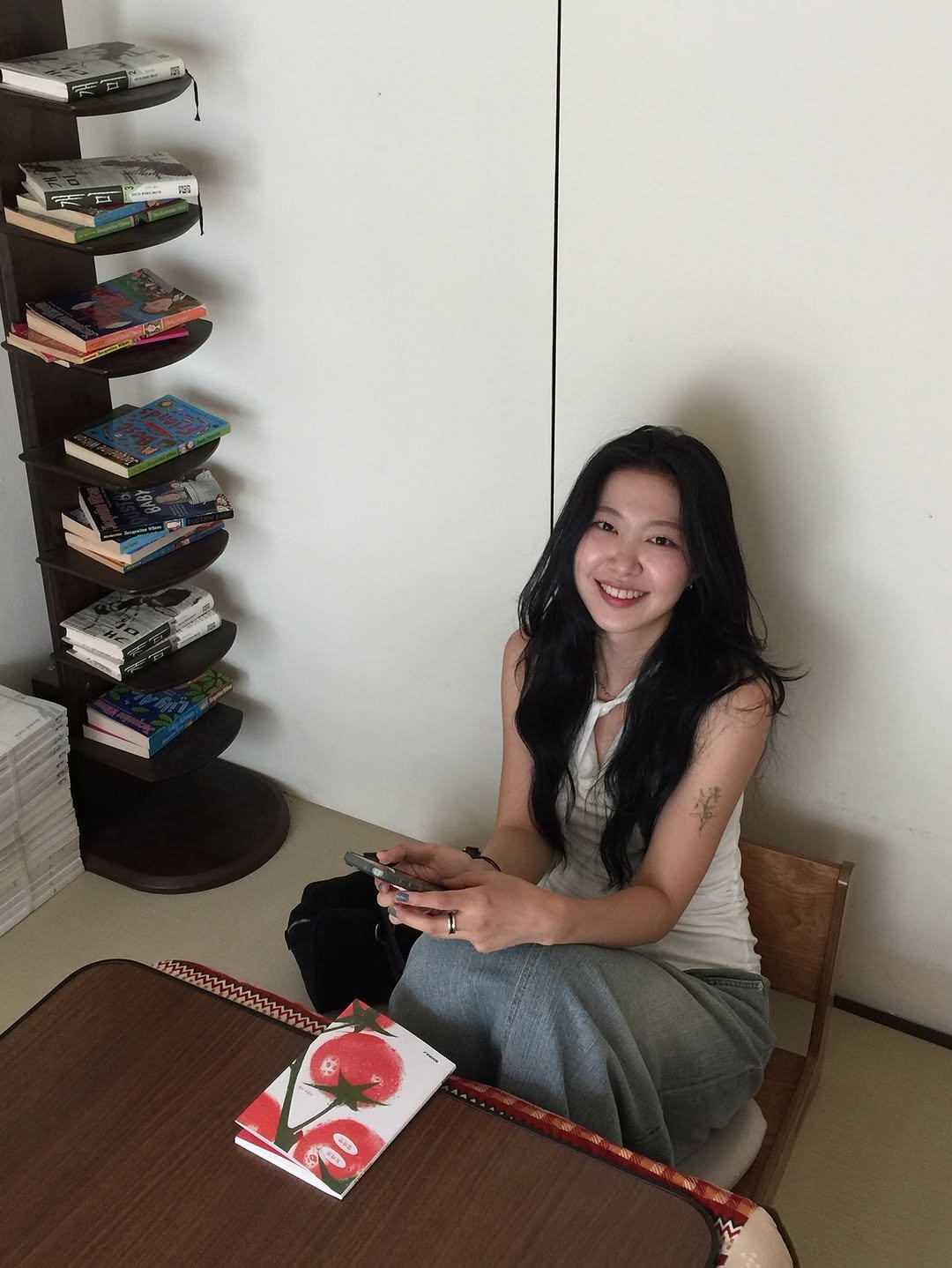 Photo shared by 유정 ユジョン on June 16, 2025 tagging @saku.official__.