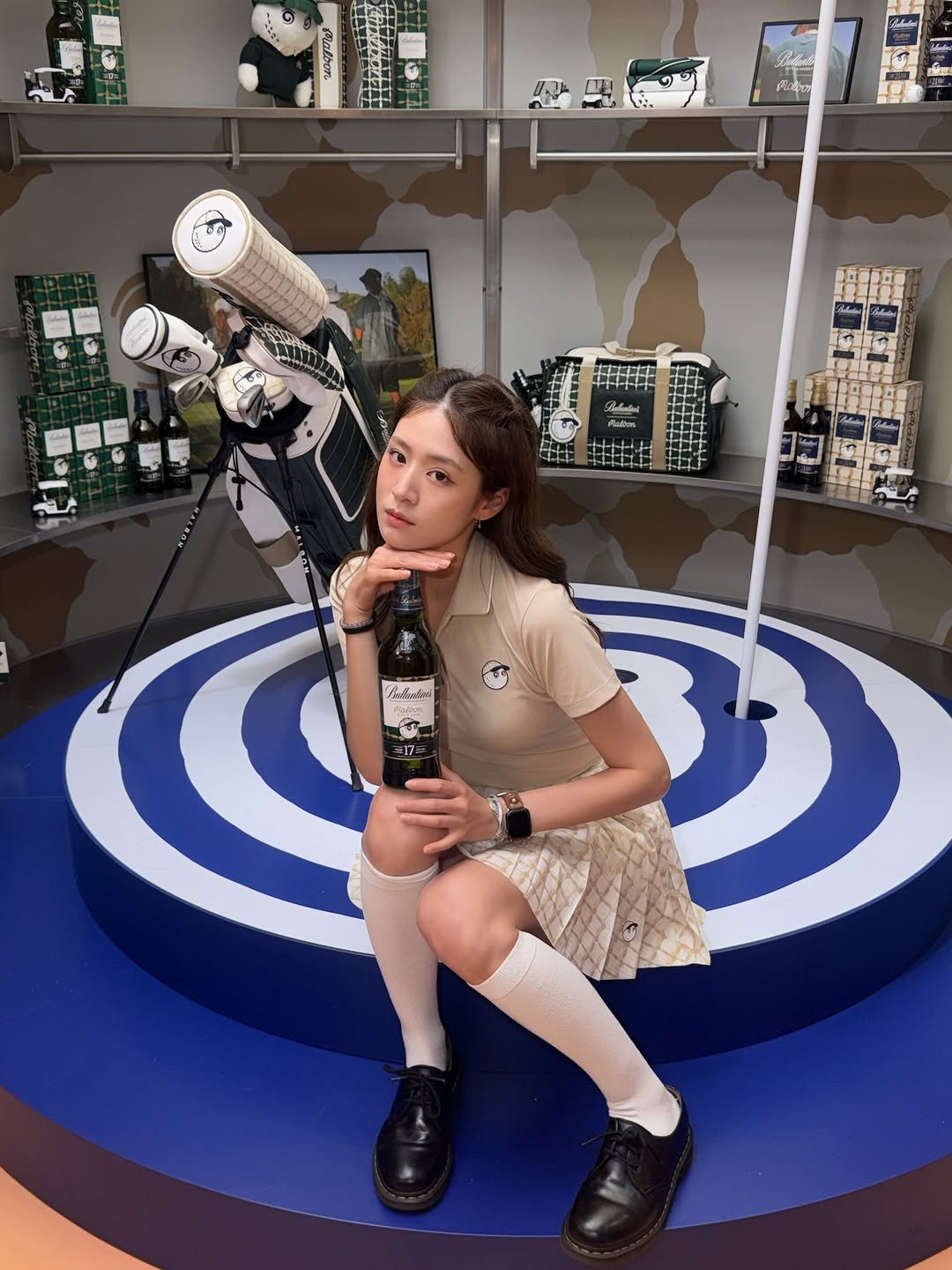_ze_jae 게시물 이미지: Malbon X Ballantine’s 🤍

말본의 트렌디한 감성과 발렌타인의 깊은...