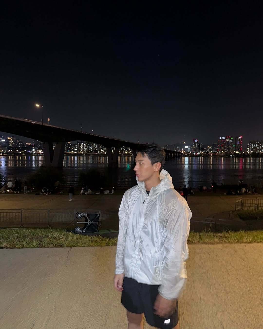 Photo shared by LEEJIKWON on October 10, 2025 tagging @nbrc_seoul, and @musinsa_standard_sports. May be an image of flight jacket, parka and text.