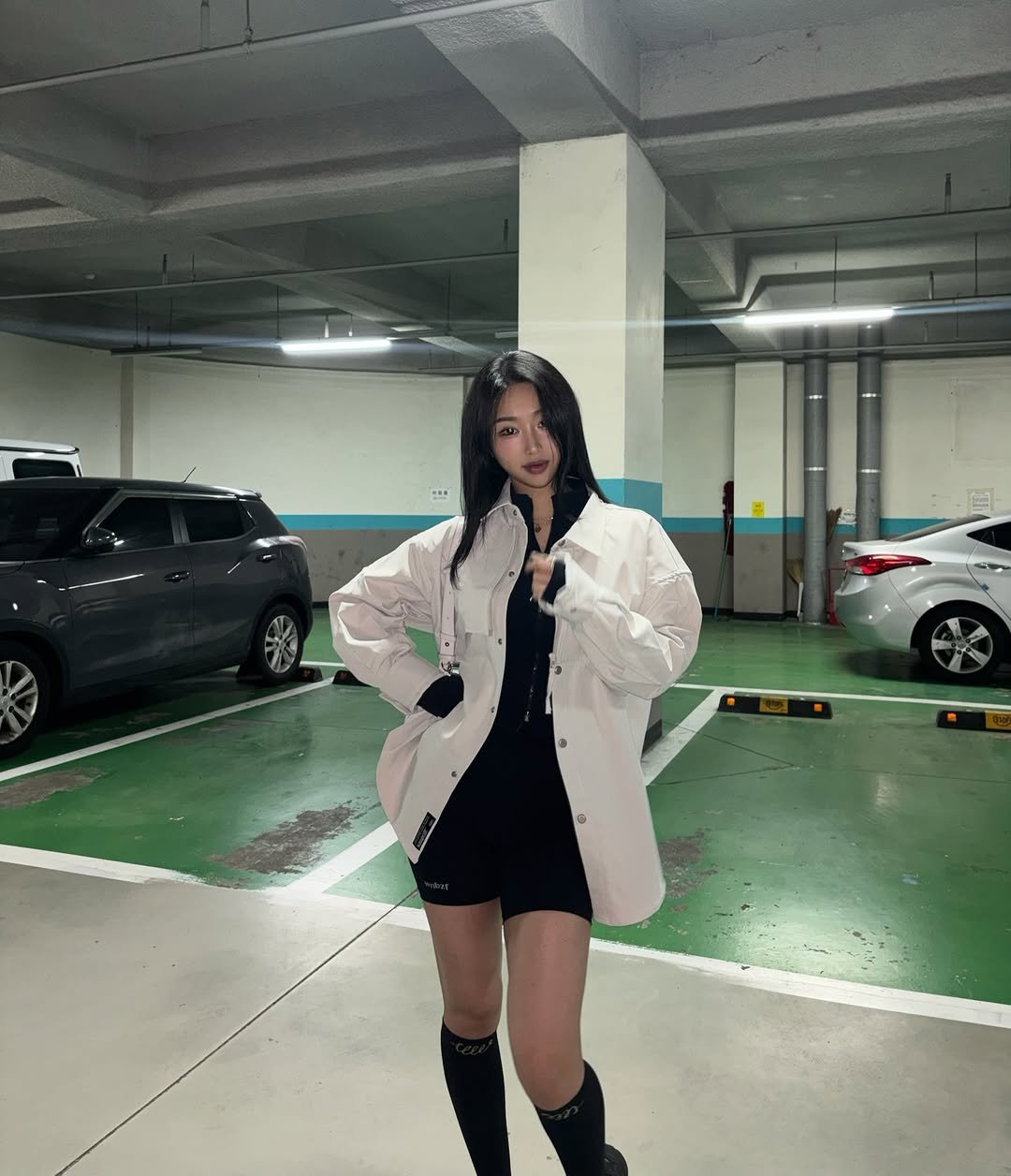 a_manda_nya 게시물 이미지: 셔츠 입기 딱 좋은 날씨😎

날씨가 빨리 더워지구 있지만 아직 밤낮 기온차는 많이...