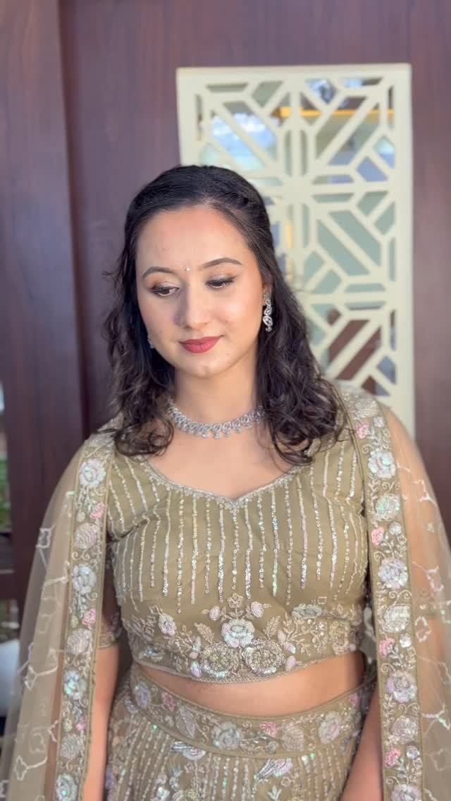 aakarshan.unisex.salon_ 게시물 이미지: Our gorgeous bride, ready for her heena...