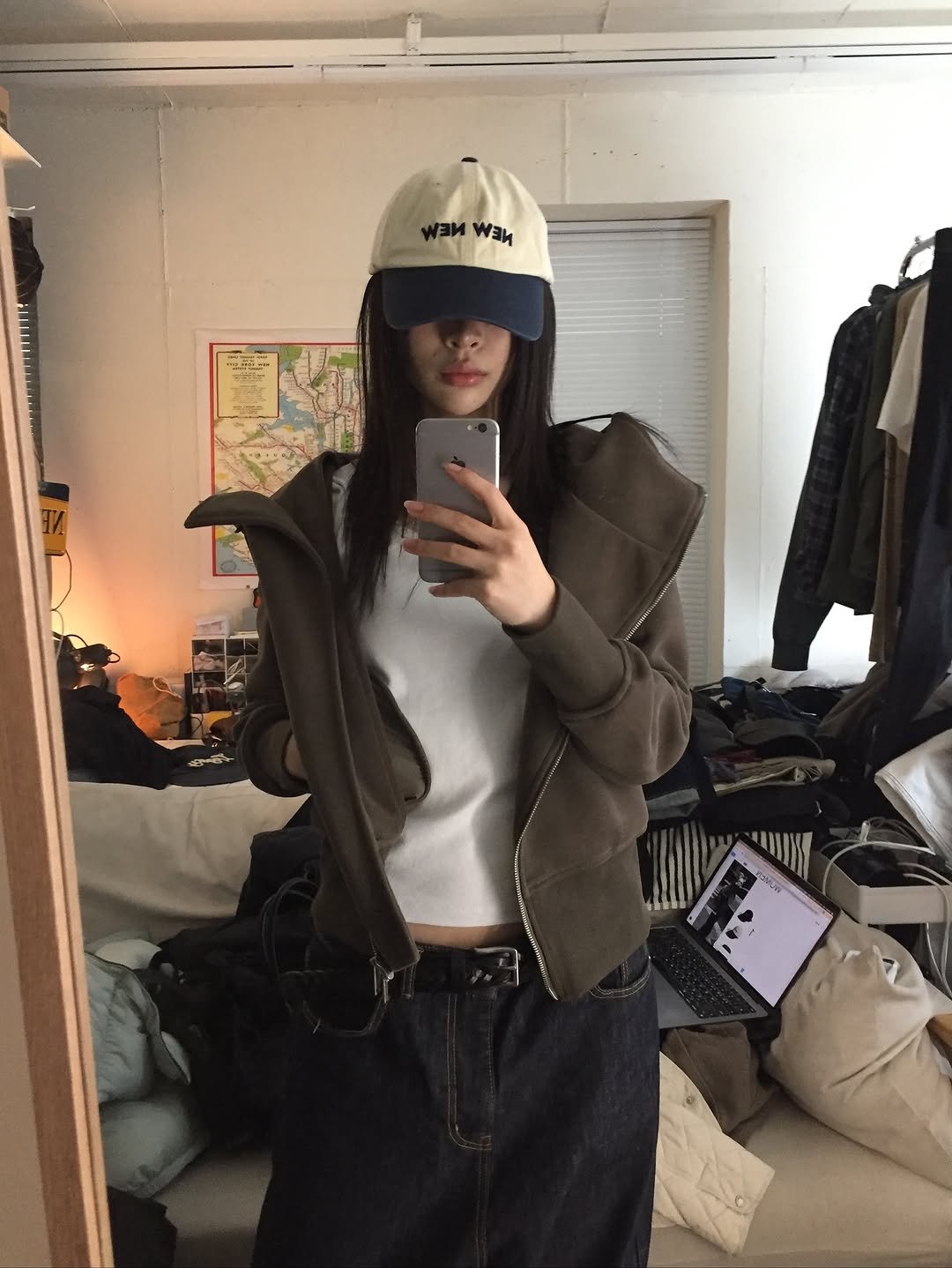 Photo by AAOA on November 07, 2025. May be an image of hat, duffle coat, parka, flight jacket and text.