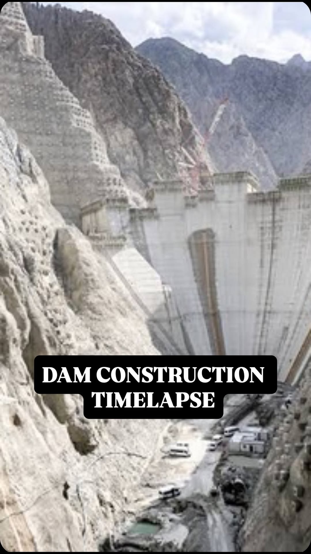aaronwitt 게시물 이미지: A time-lapse of the Yusufeli Dam construction...