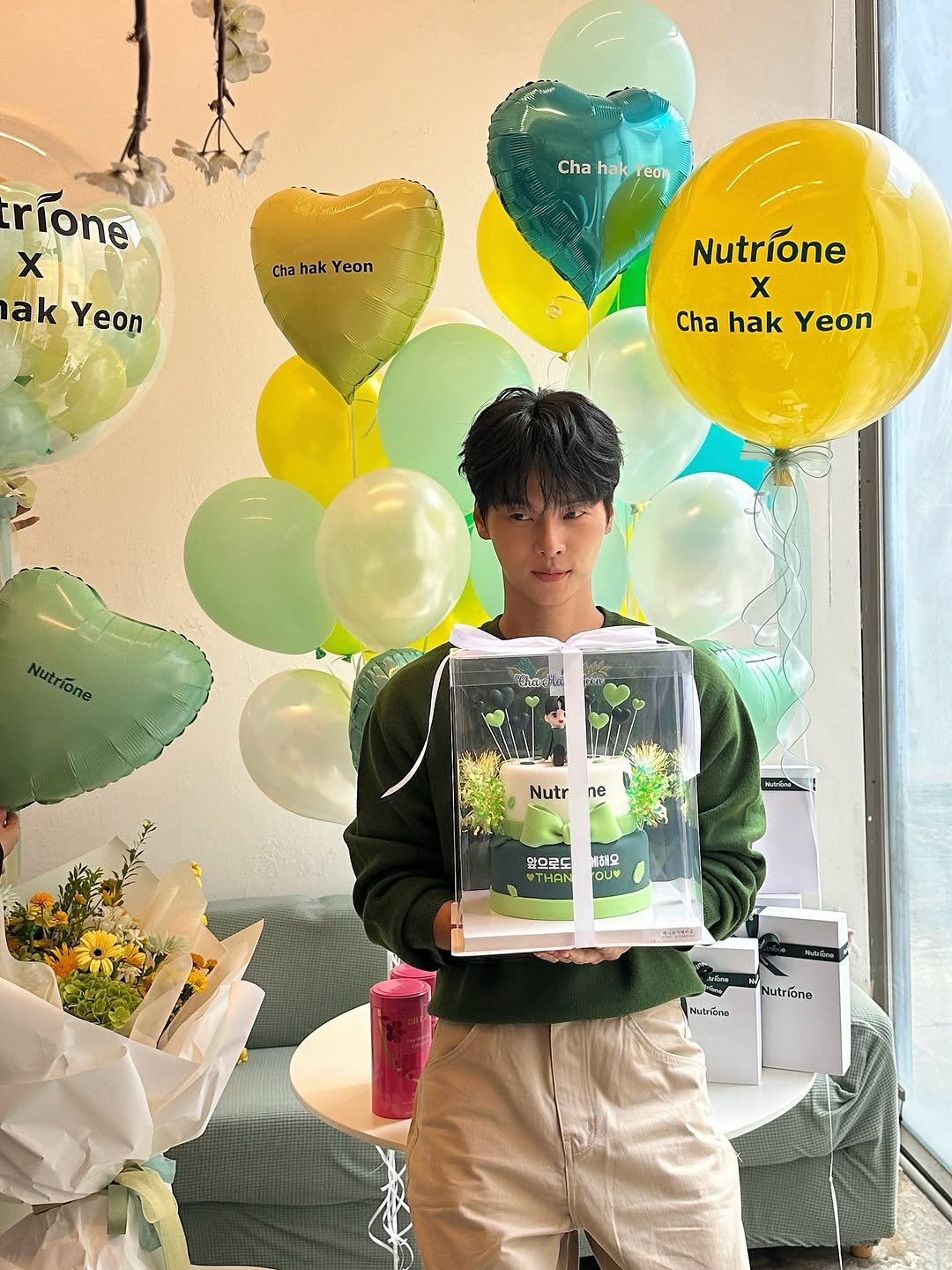 Photo shared by 차학연 on November 05, 2025 tagging @nutrione_official. May be an image of balloon and text that says 'Cha Chahakreon hak eon rione x ak Yeon Yeon ChahakYeon CHA hak Yeon Nutrione ione Nutrí X Cha ChahakYeon Chahak hak Yeon Nutri Nutrione ione ma Nutr ne 월으로도 THAN 1해오 QUU 기번 Nutrióne Nutrione'.