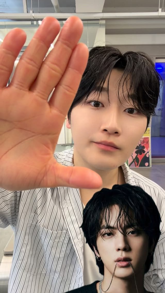 acide_pluie 게시물 이미지: 청담동 헤어디자이너의 화보 스타일링📷
자연스러운 컬감에 부피감 없이 디테일한...