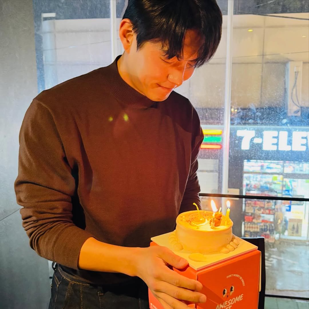 actor_hajun 게시물 이미지: 소원을 말해봐~ 🎶