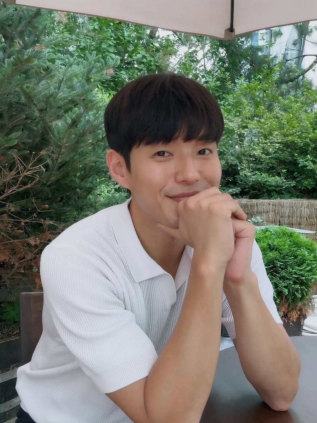 actor_hajun 게시물 이미지: #SUMMER 🌿