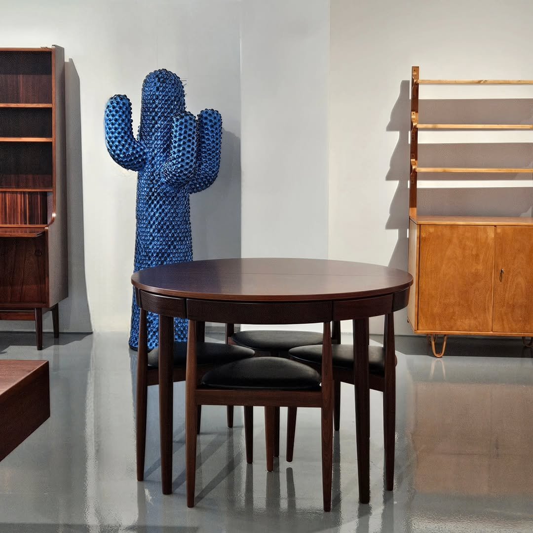 adel_vintage_ 게시물 이미지: Hans Olsen Dining set

삼각시트 / 사각시트 / 확장 / 비확장
