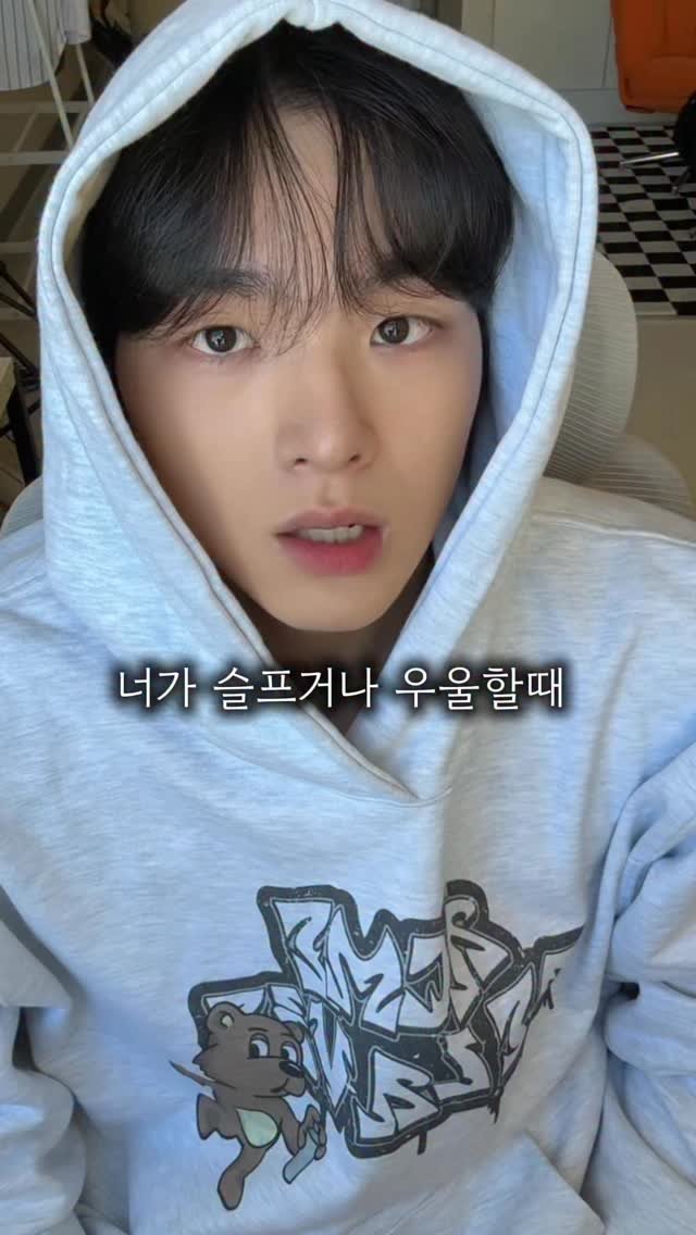 adlb02 게시물 이미지: 슬프거나 우울한 친구에게..

#동기부여 #슬픔 #공감