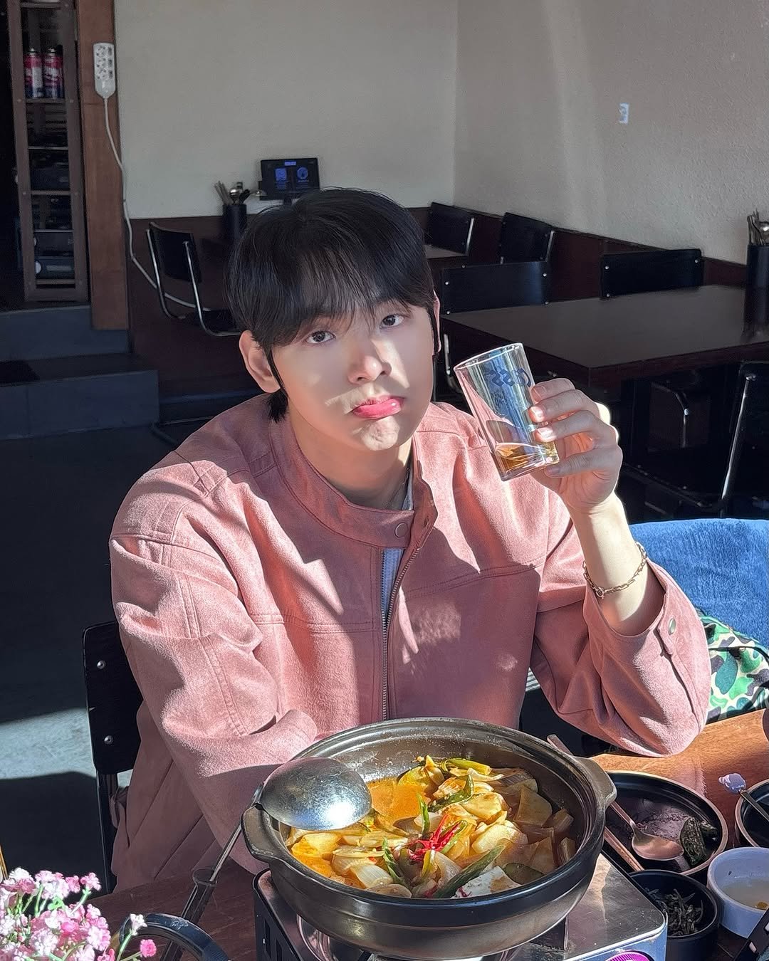 Photo by 어차피환이 on November 11, 2025.