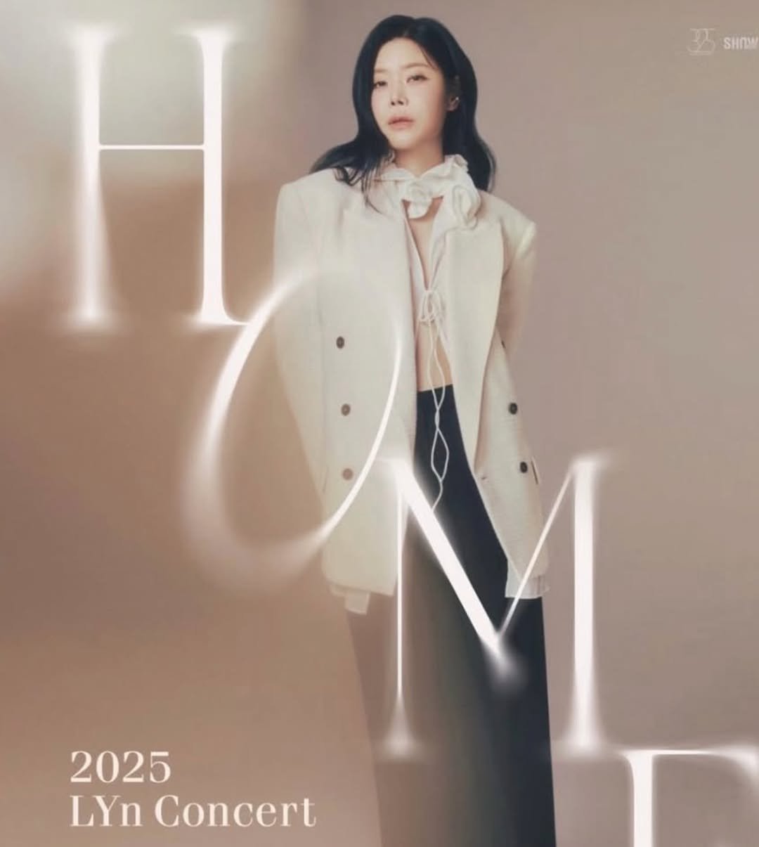 Photo by 아도르(A'DORE) 메이크업 대영원장 | 대영영 대짜언니 on November 28, 2025.