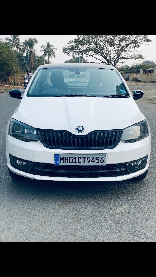 advik_motors_pune 게시물 이미지: #advikmotorspune 
#skoda
#pune 
#cardealership