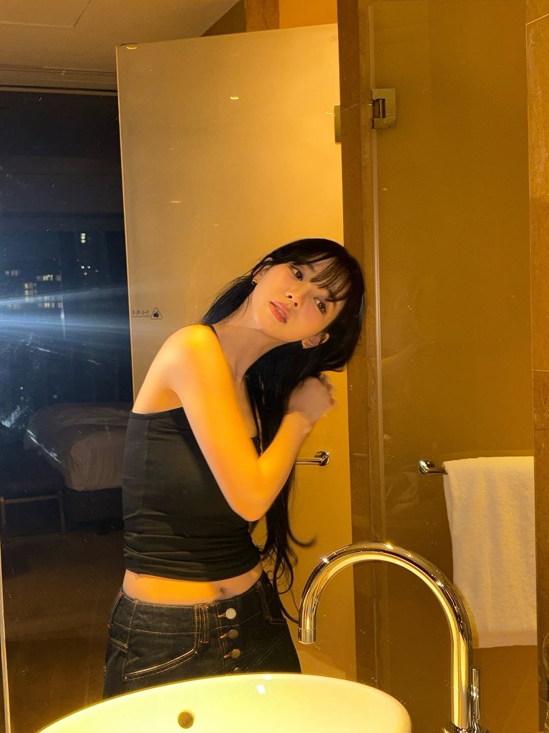 Photo by AESPA KARINA 카리나 on October 18, 2025.