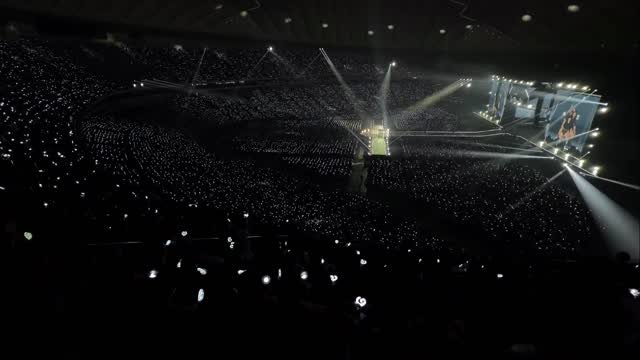 aespa_official 게시물 이미지: One look give 'em...