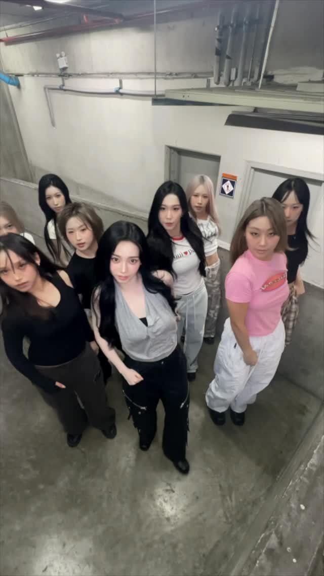 aespa_official 게시물 이미지: 𝕲𝖔𝖙 𝖒𝖊 𝖈𝖔𝖔𝖐𝖎𝖓‘

#aespa #æspa #에스파
#KARINA #카리나...